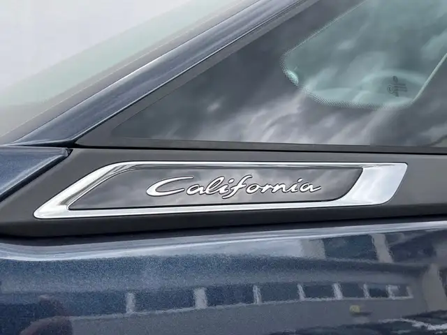 Volkswagen T7 California VW T7 California Beach TDI Ansicht 11