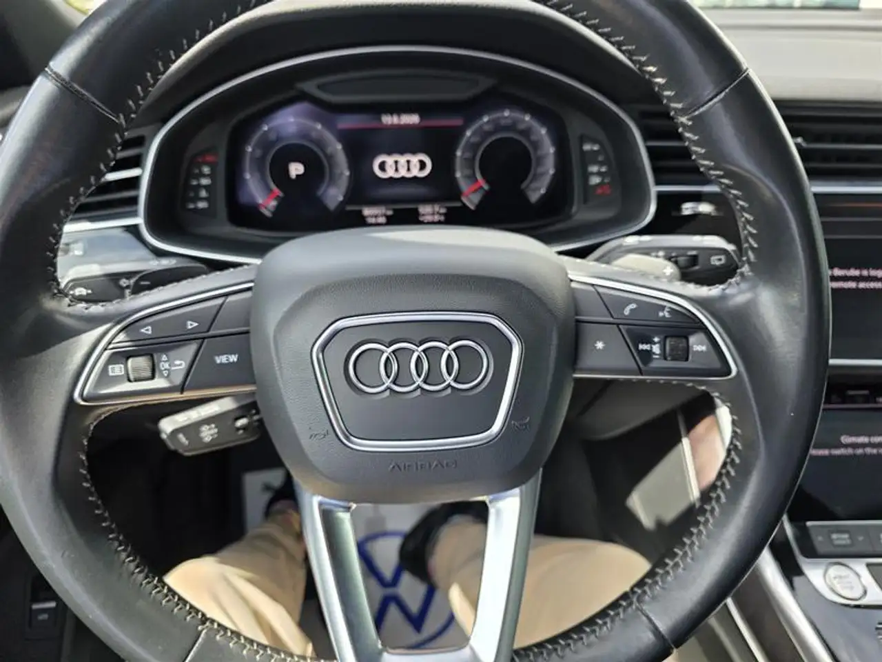 Audi Q8 photo Audi Q8