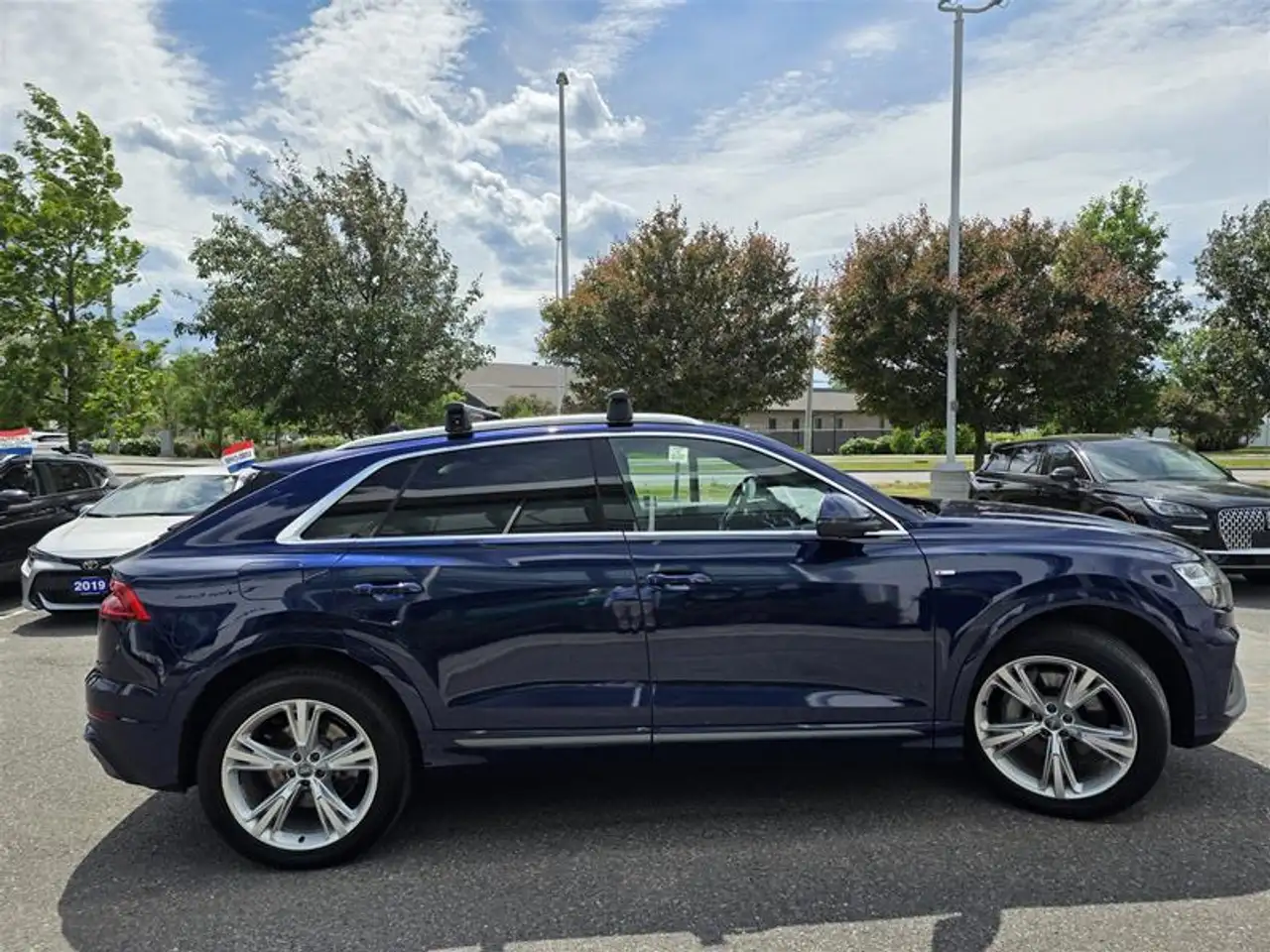 Audi Q8 photo Audi Q8