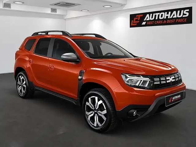 Dacia Duster view 4