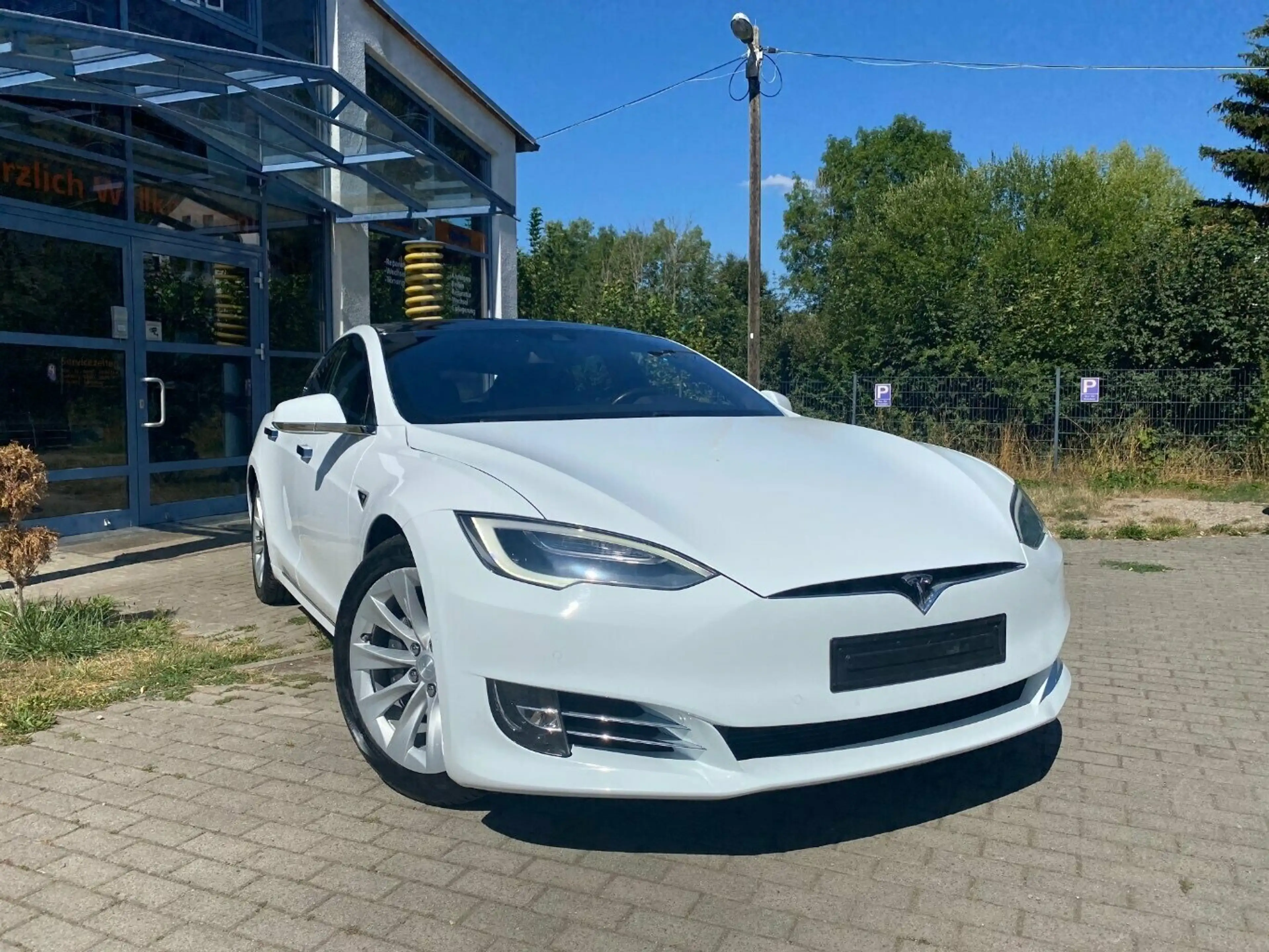 Tesla Model S 75 FreeSupercharger*CCS Adapter*Sitzh.*Autopilot*L — photo 4