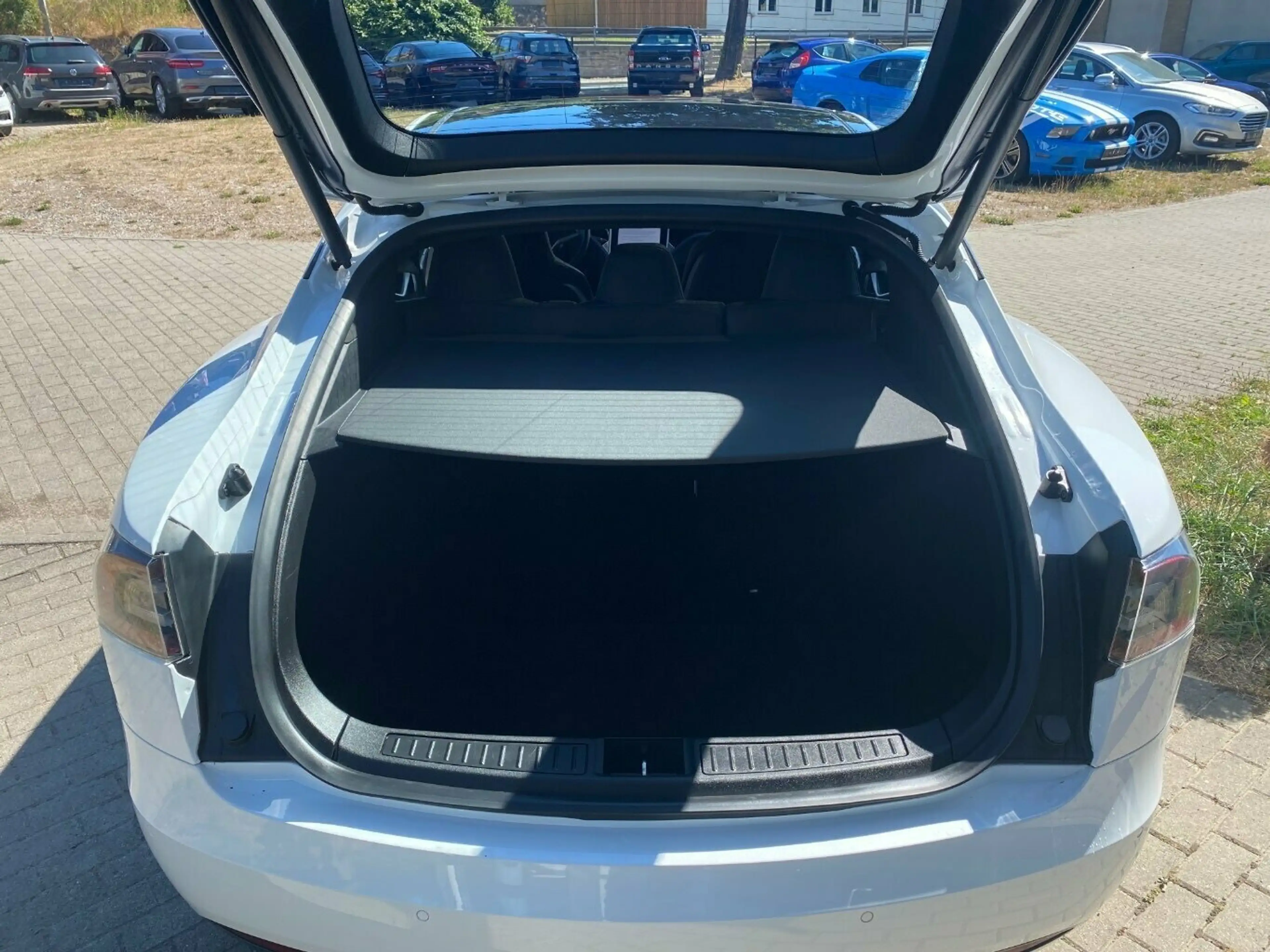 Tesla Model S 75 FreeSupercharger*CCS Adapter*Sitzh.*Autopilot*L — photo 6