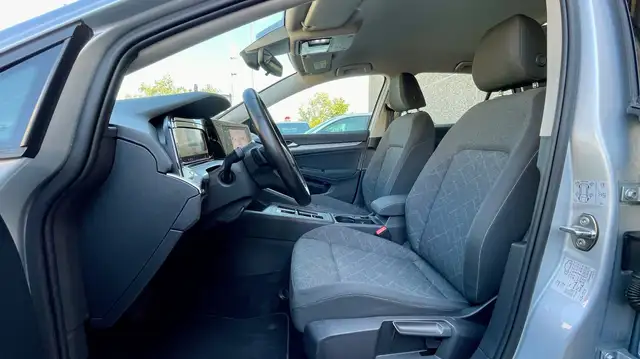 Volkswagen Golf view 10