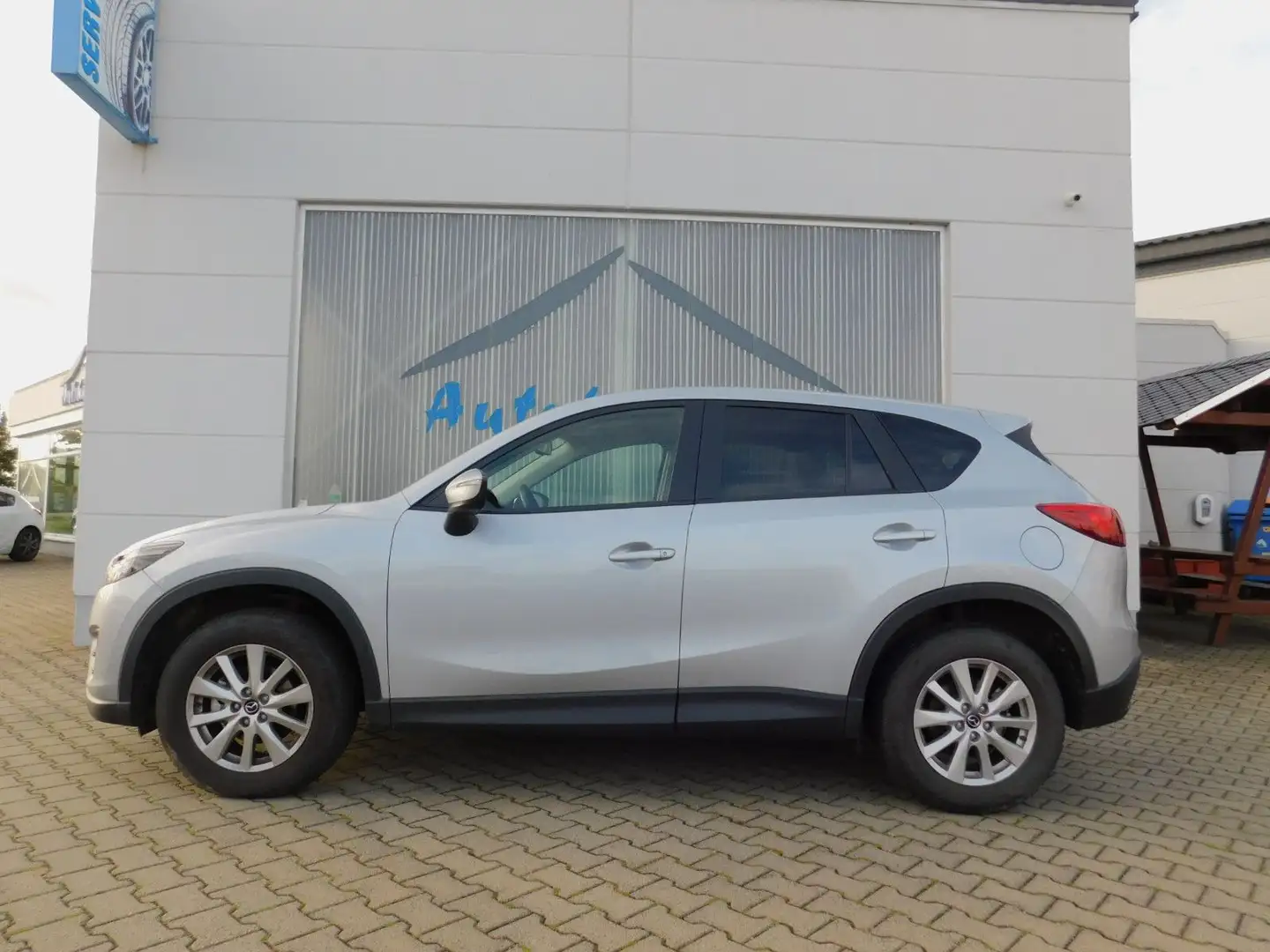 Mazda CX-5 2,2 Exclusive-Line Automatik/LED Plateado - 2