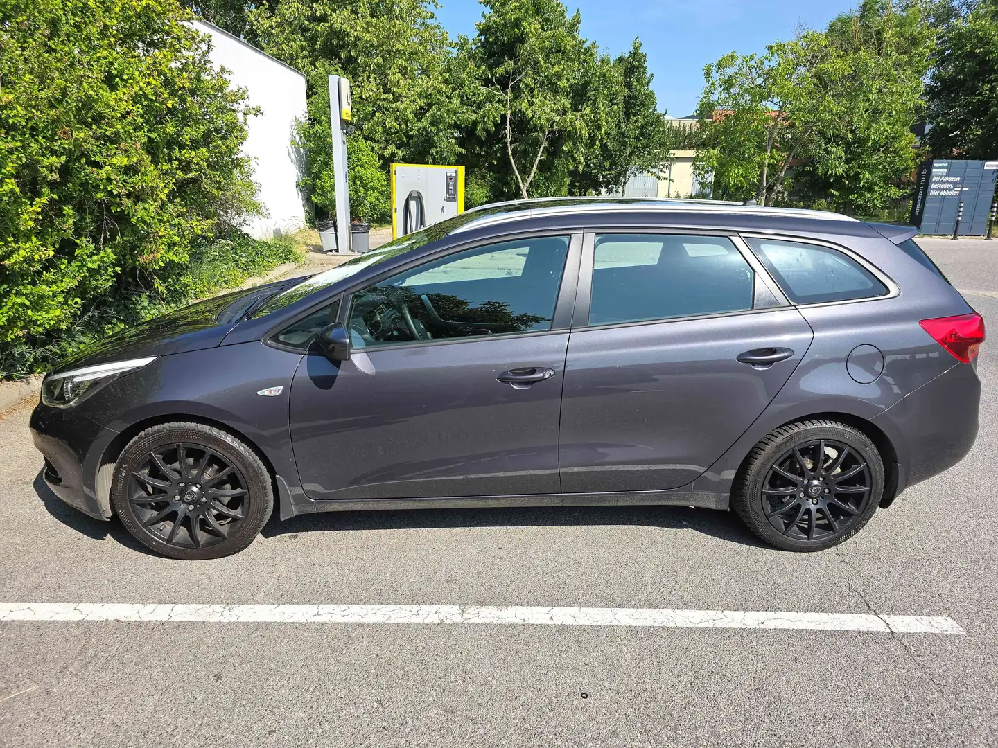 Kia Ceed SW / cee'd SW 1,6 GDI CVVT Dynamic Pro Grau - 2