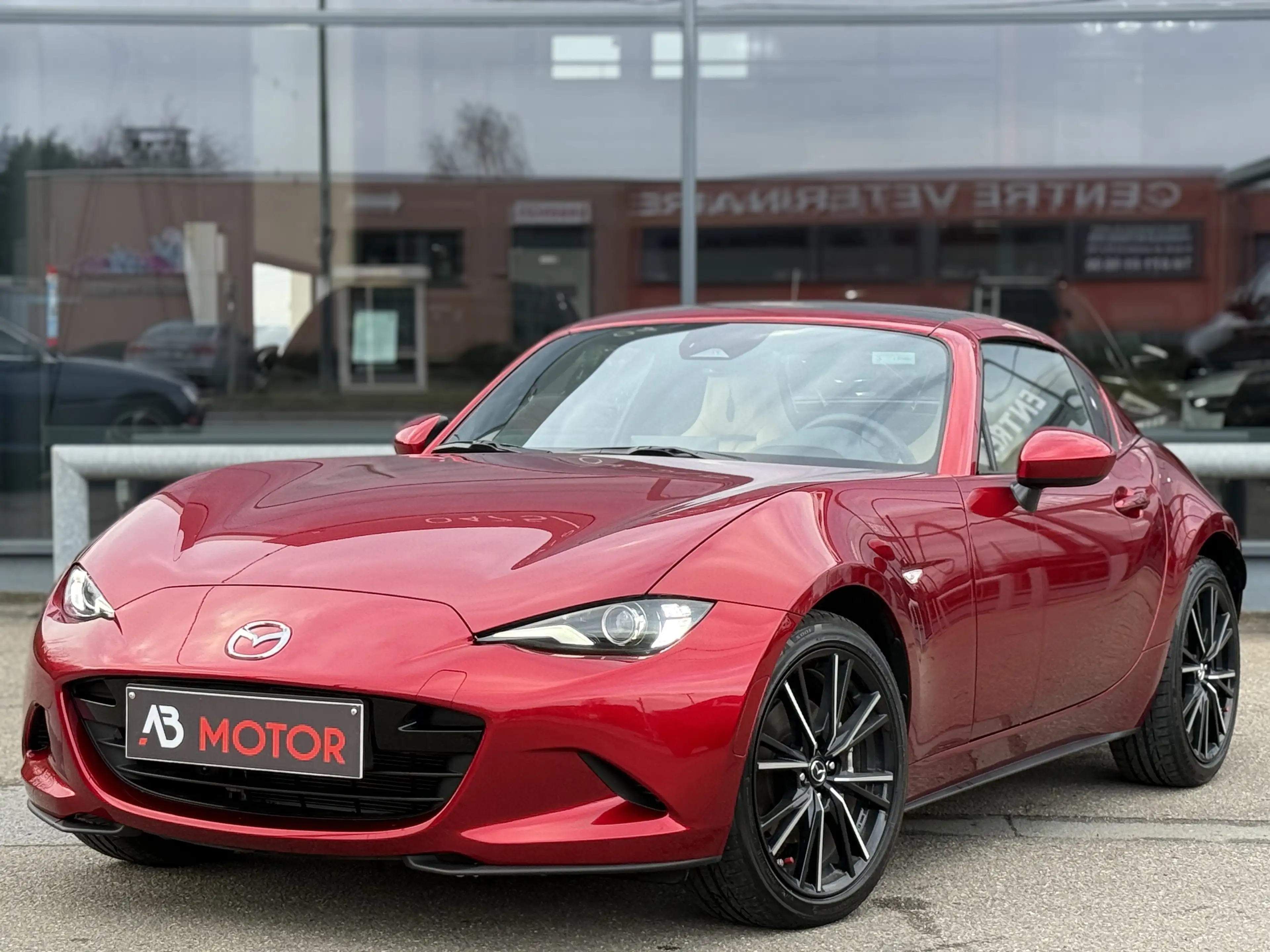 Mazda MX-5 RF 2.0i Skyactiv-G Kazari GPS CAMERA BOSE CUIR FUL — photo 3