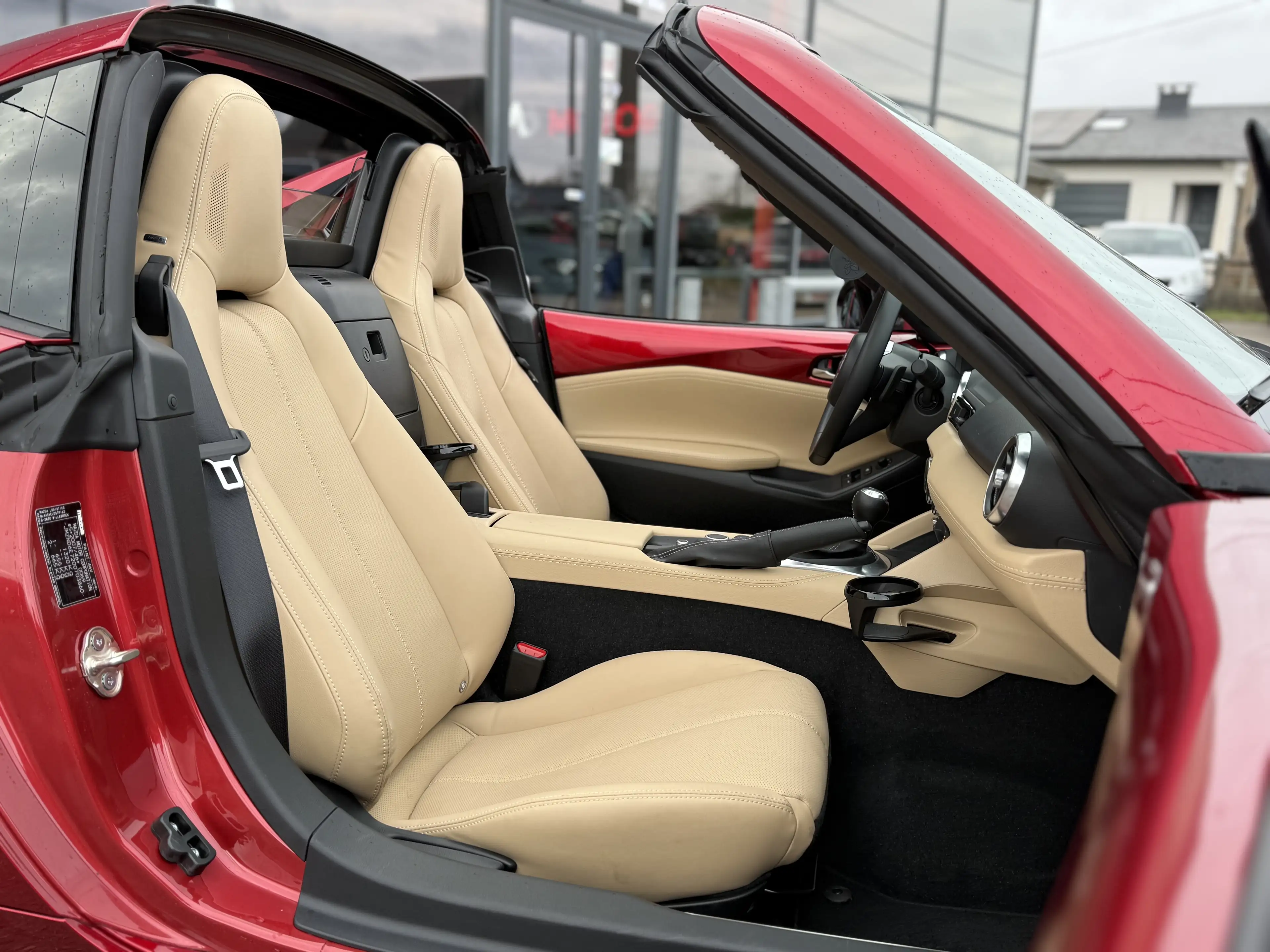 Mazda MX-5 RF 2.0i Skyactiv-G Kazari GPS CAMERA BOSE CUIR FUL — photo 12