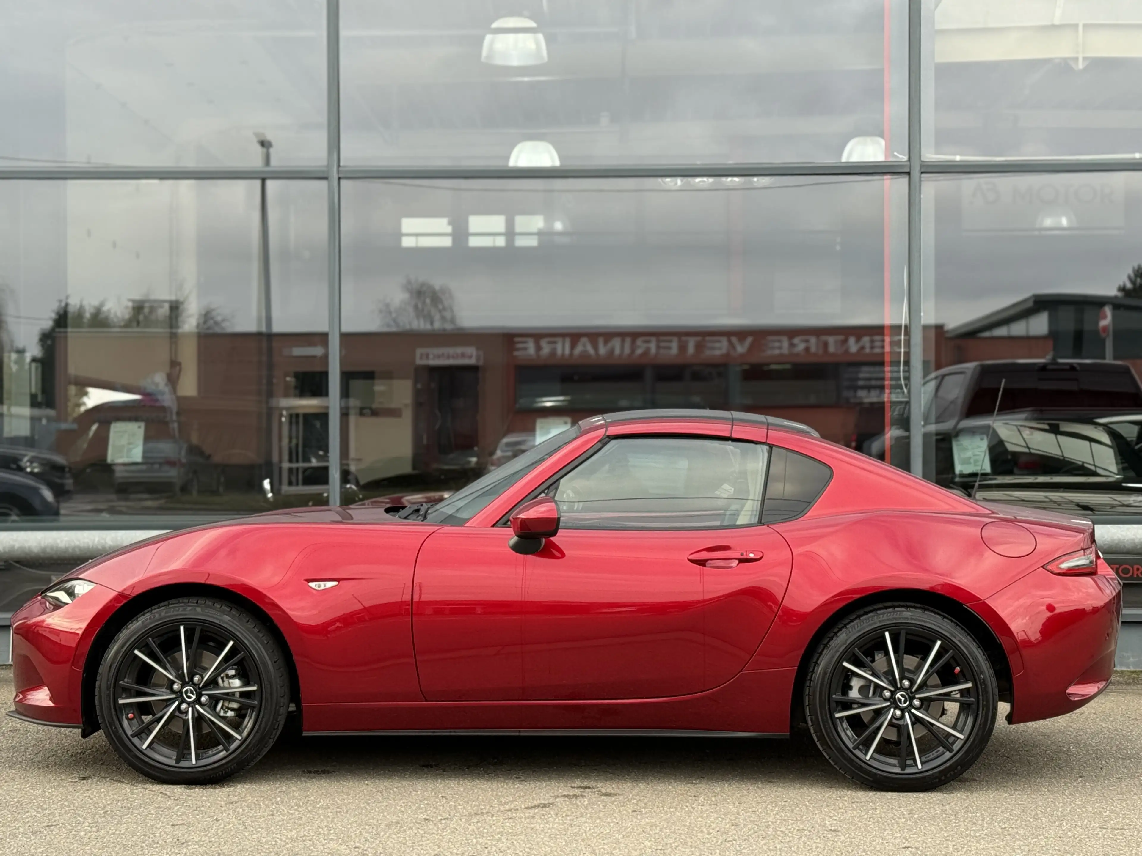 Mazda MX-5 RF 2.0i Skyactiv-G Kazari GPS CAMERA BOSE CUIR FUL — photo 5