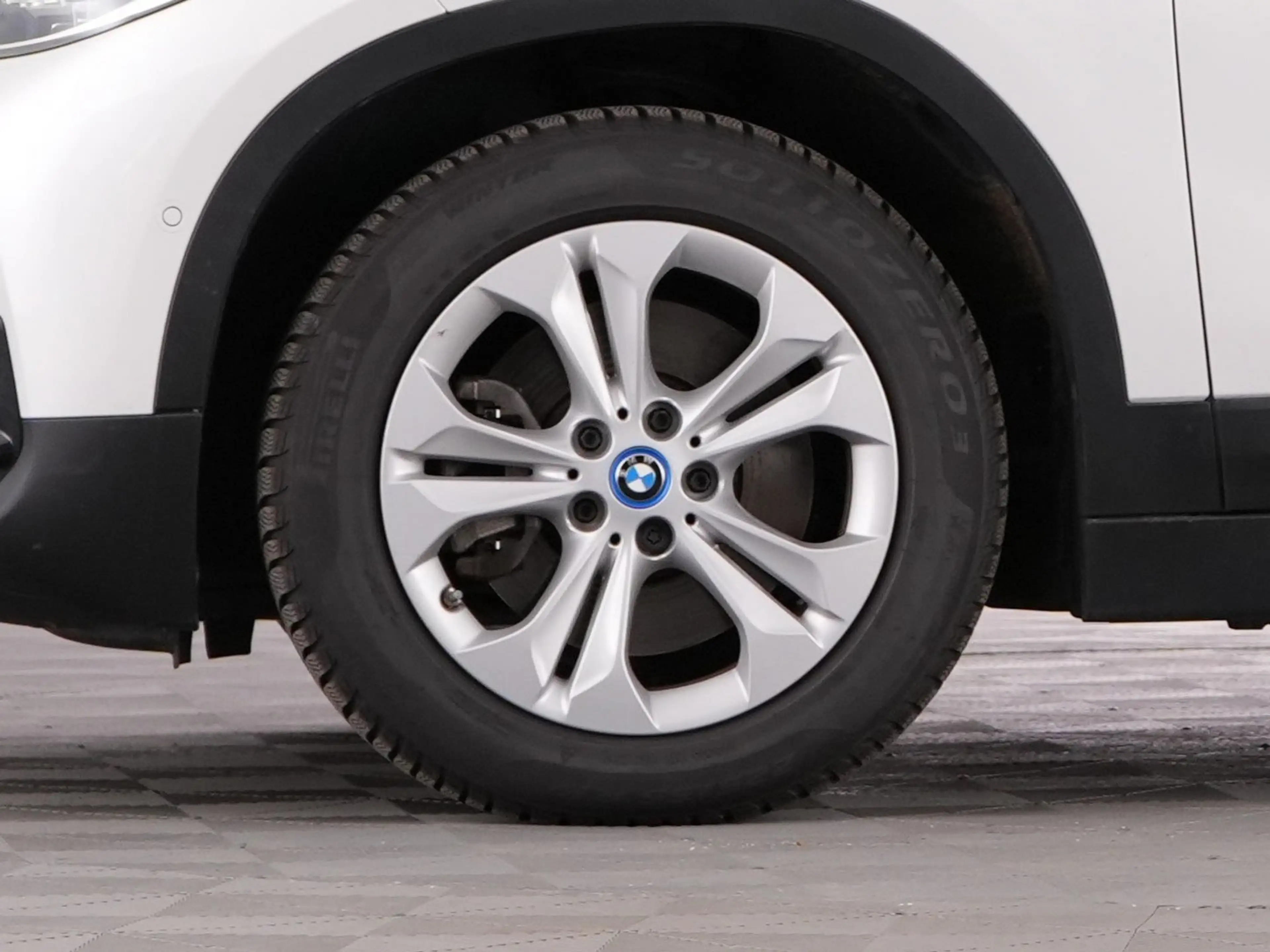 BMW X2 xDrive25e | LEDER | Head-Up | NAVI | CAMERA — photo 37