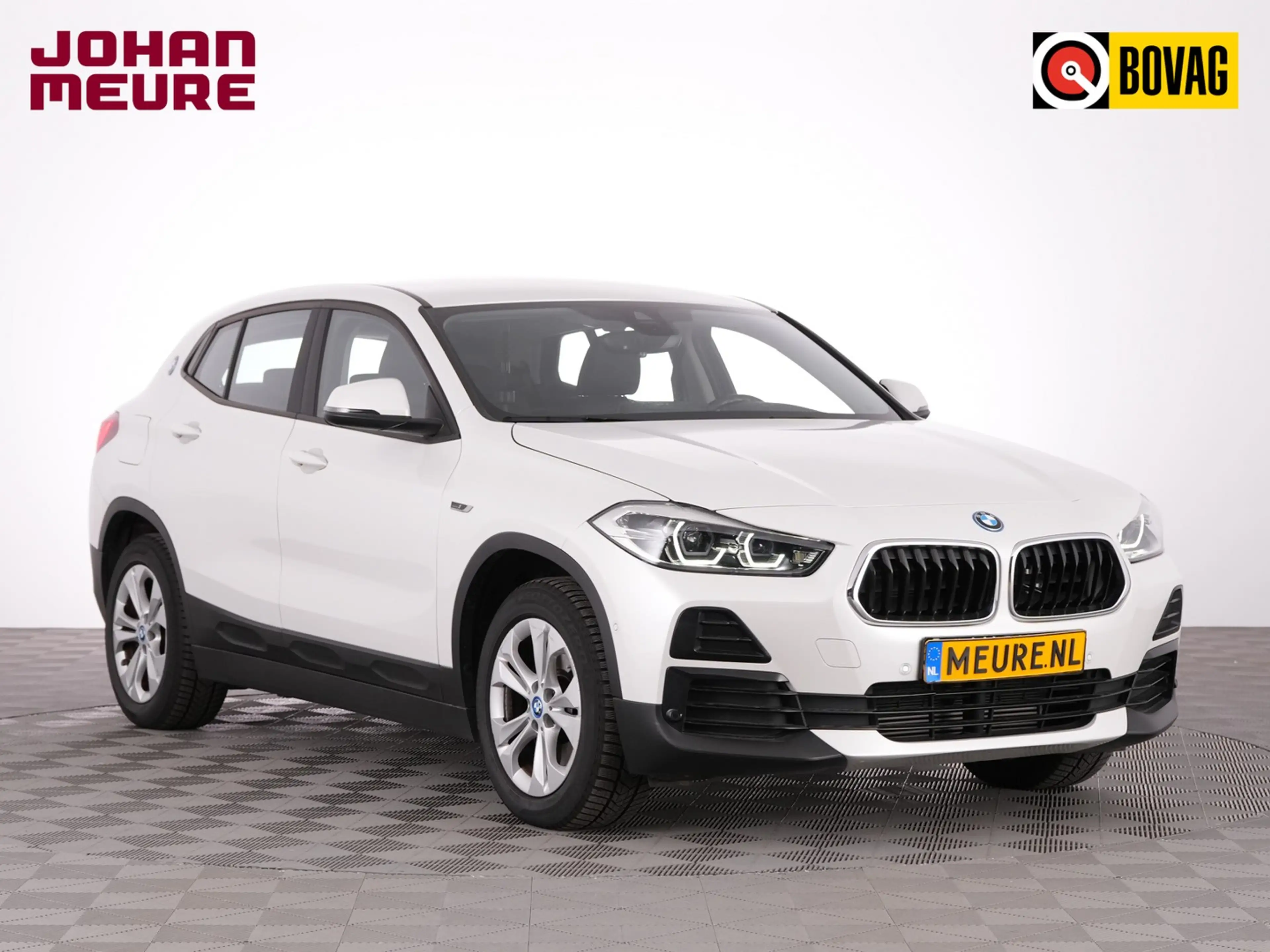 BMW X2 xDrive25e | LEDER | Head-Up | NAVI | CAMERA