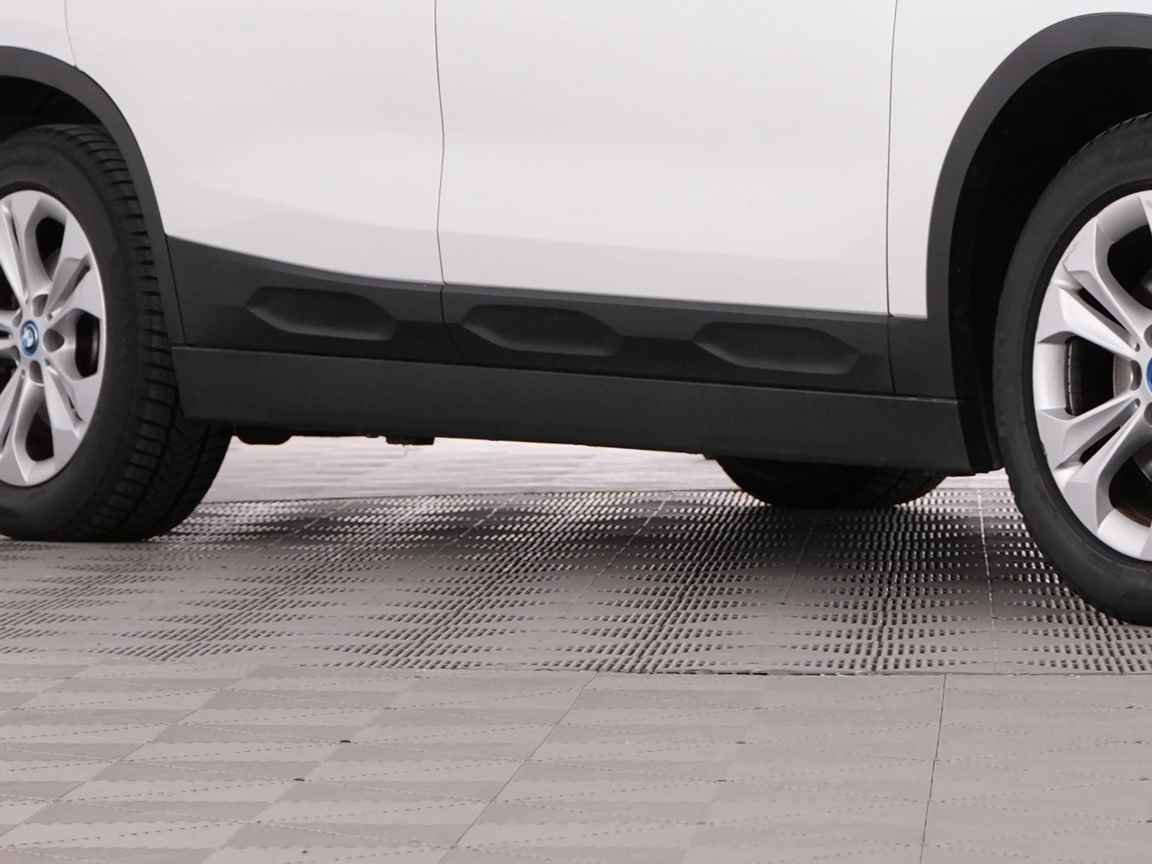 BMW X2 xDrive25e | LEDER | Head-Up | NAVI | CAMERA — photo 41