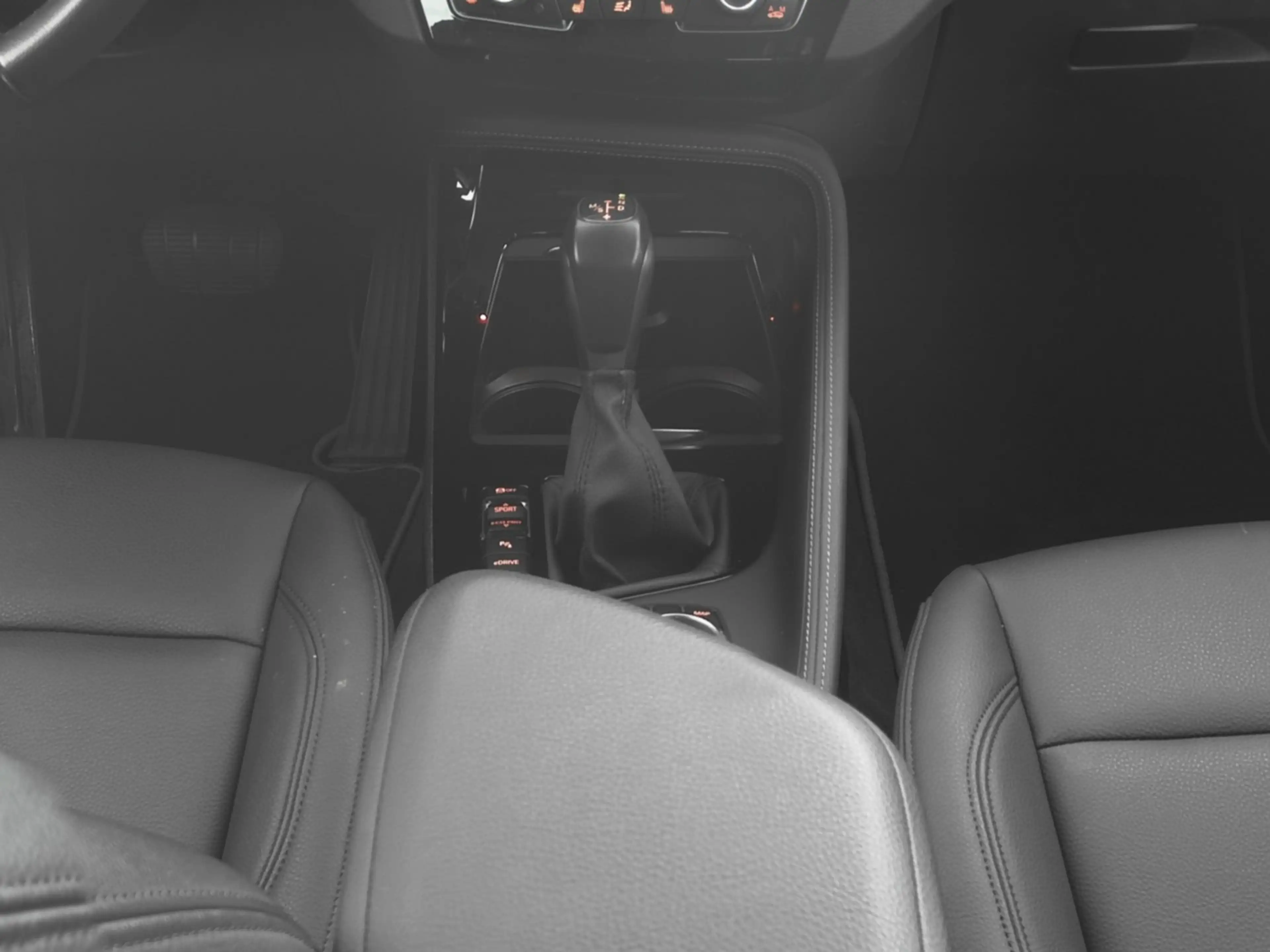 BMW X2 xDrive25e | LEDER | Head-Up | NAVI | CAMERA — photo 6
