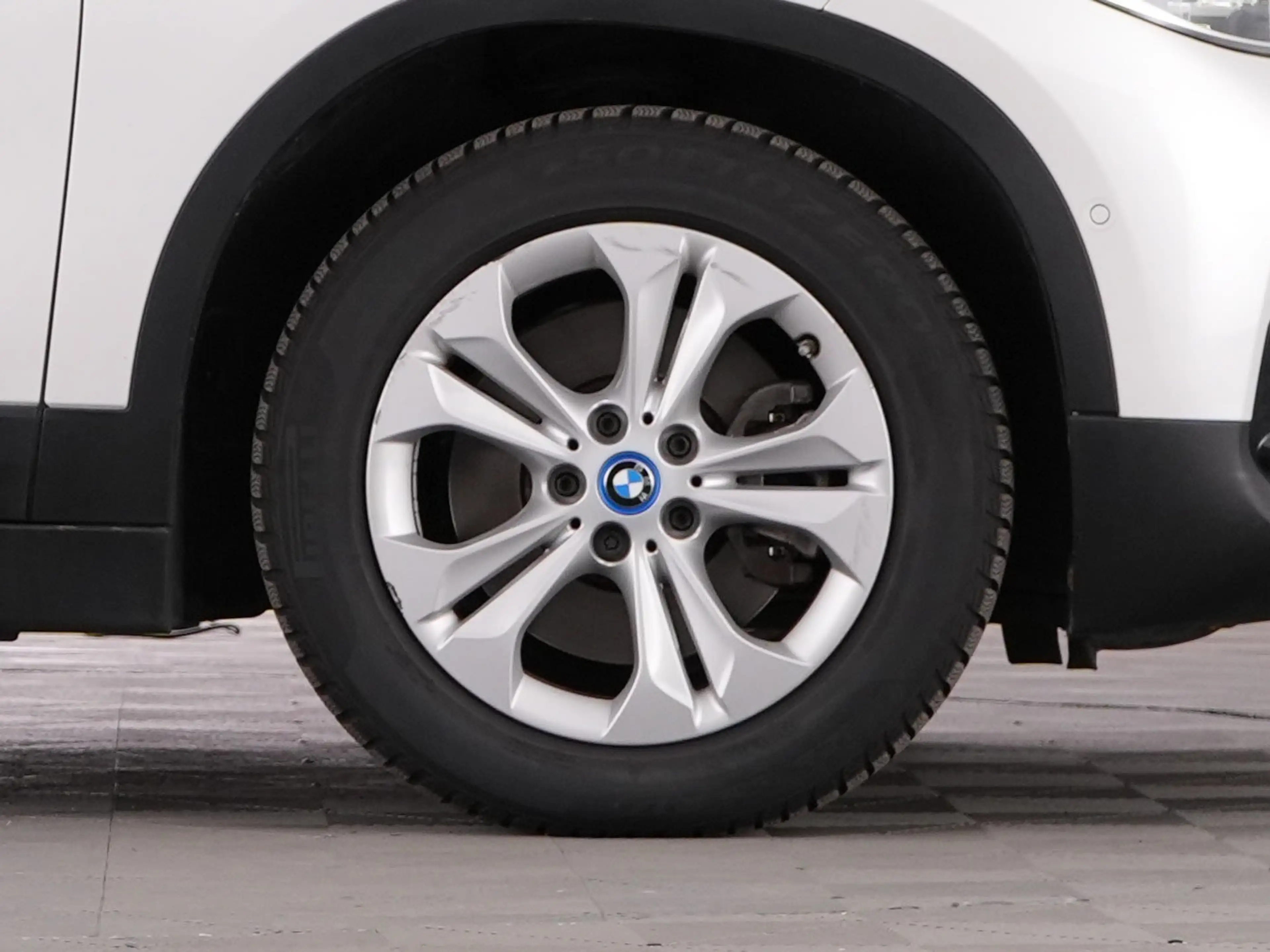 BMW X2 xDrive25e | LEDER | Head-Up | NAVI | CAMERA — photo 40