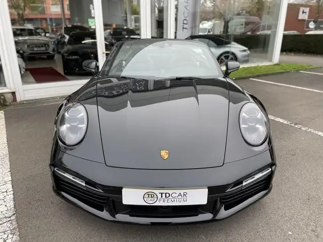 Porsche 992 view 2