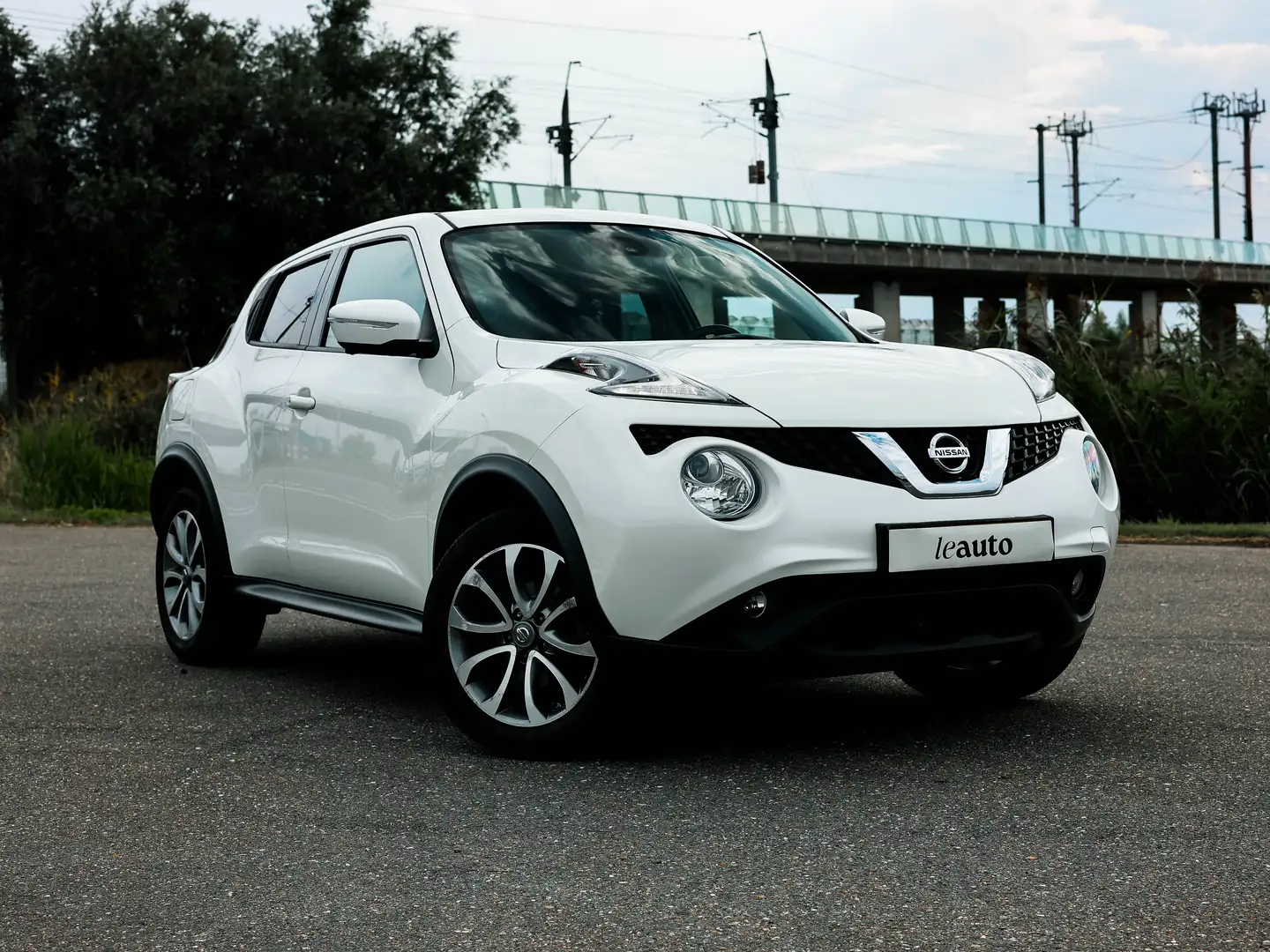 Nissan Juke 1.2 DIG-T S/S Tekna Blanc - 1