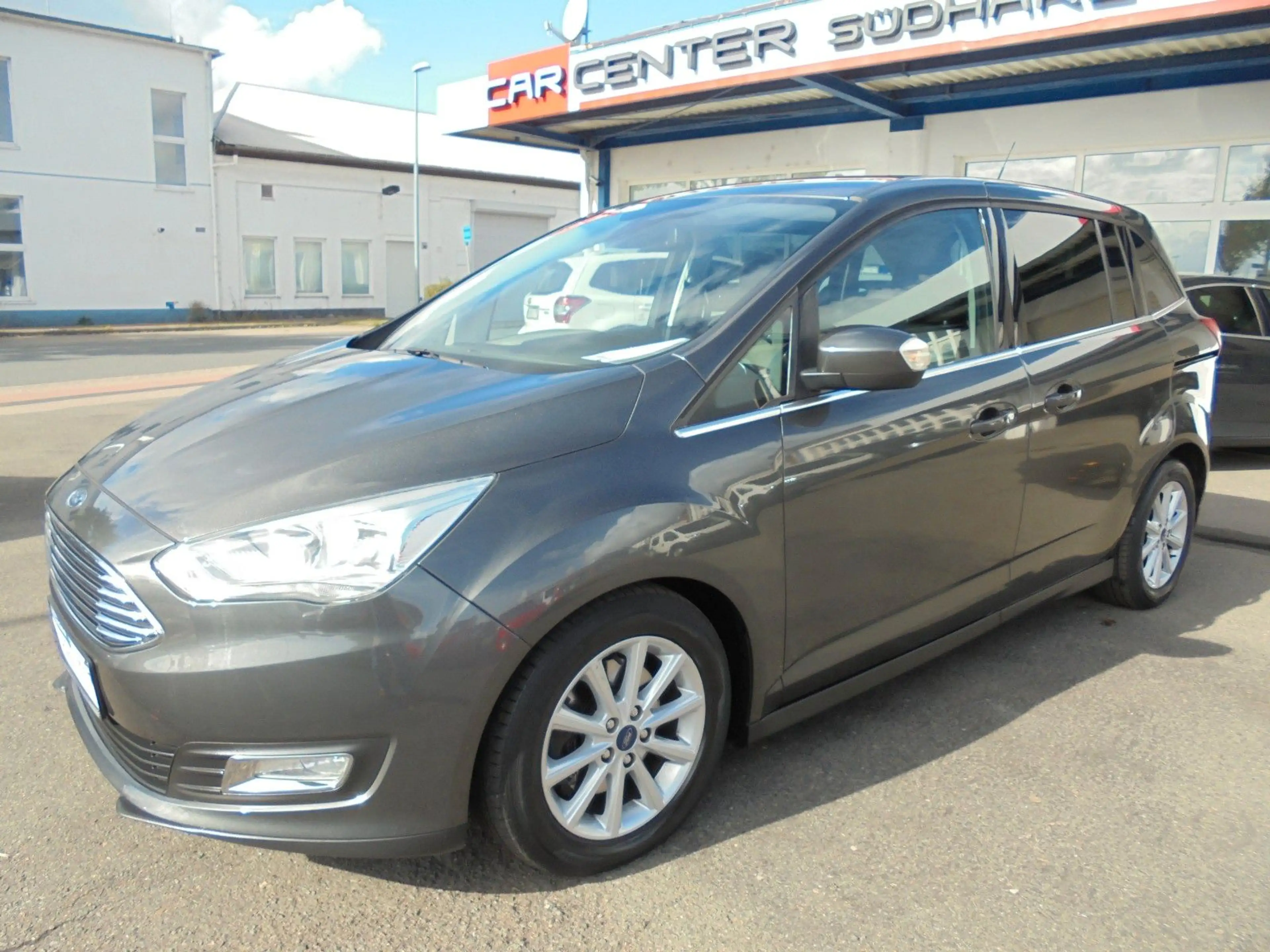 Ford Grand C-Max Titanium — photo 2