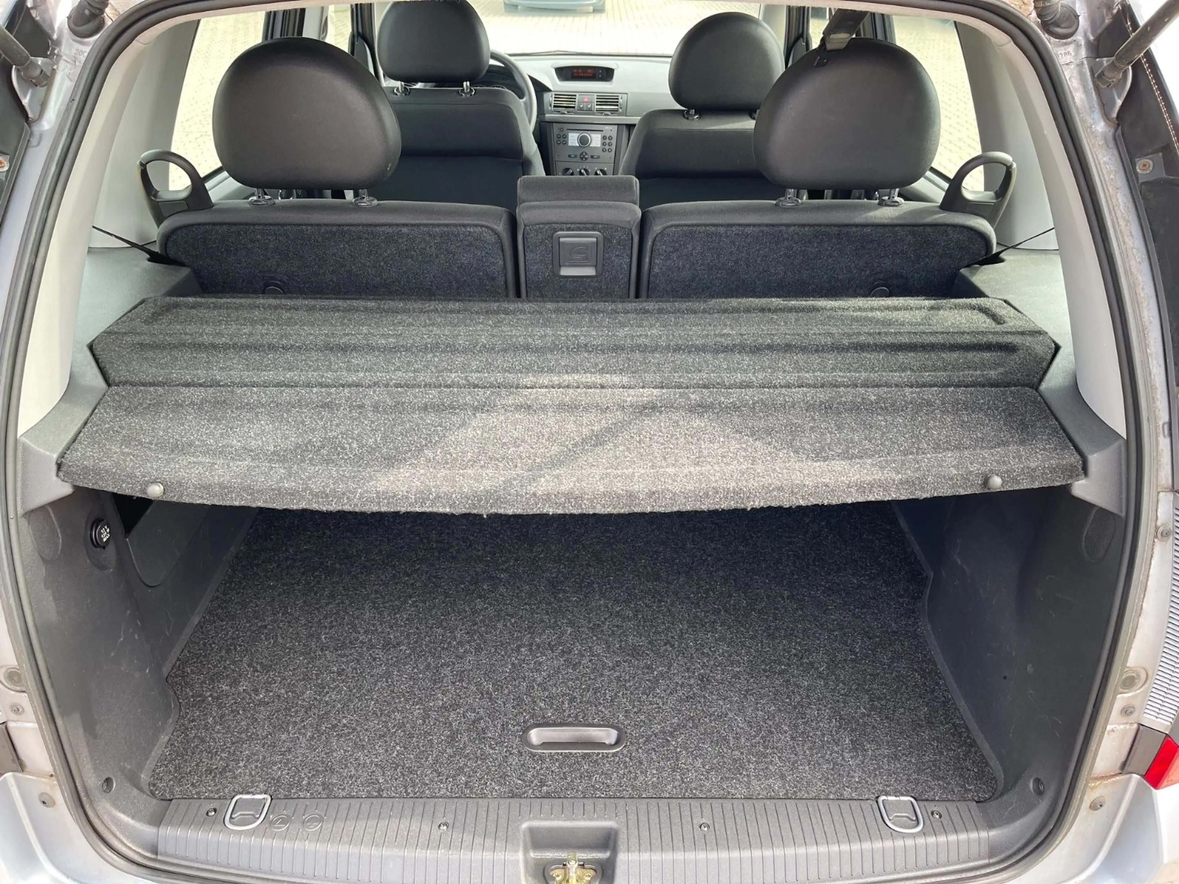 Opel Meriva 1.6 Automatik Edition TÜV 01.2028 — photo 14