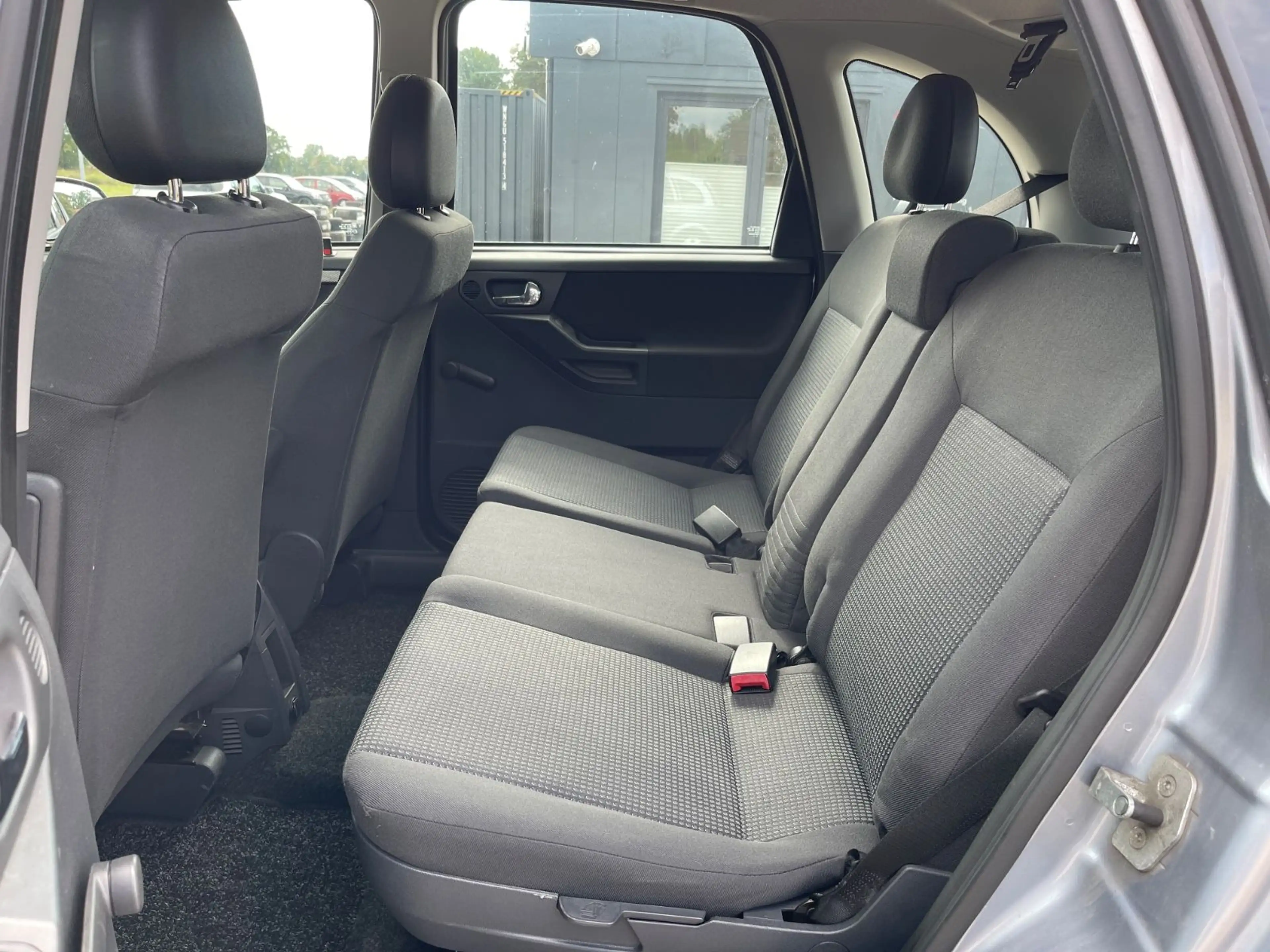 Opel Meriva 1.6 Automatik Edition TÜV 01.2028 — photo 13