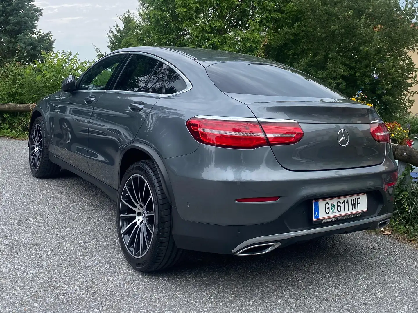 Mercedes-Benz GLC 220 GLC 220 d Coupé 4MATIC Aut. Grau - 1