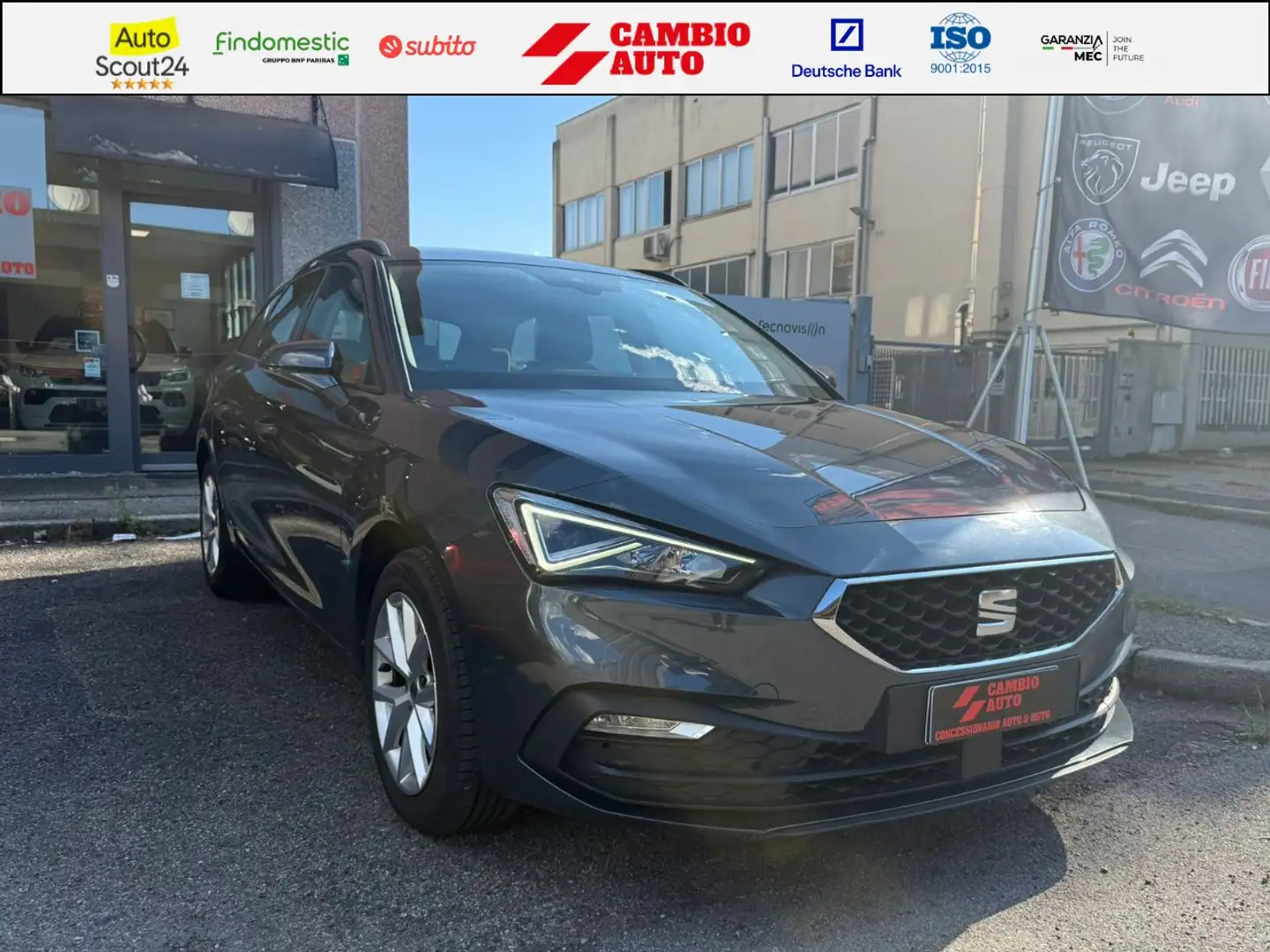 SEAT Leon Leon Sportstourer 2.0 tdi Business 150cv dsg Gris - 1