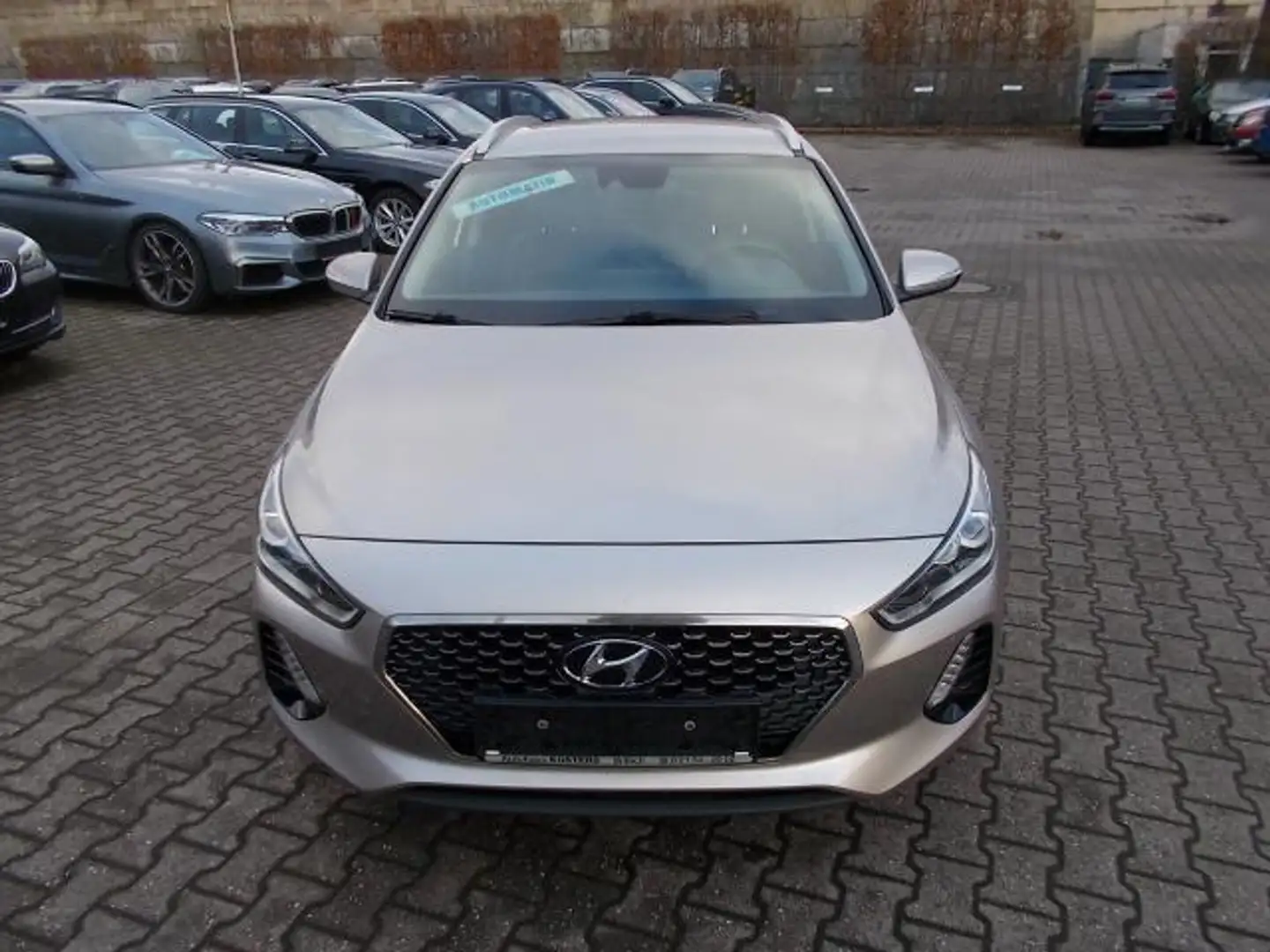 Hyundai i30 CW Premium AHK LED Navi Leder WR Beige - 2
