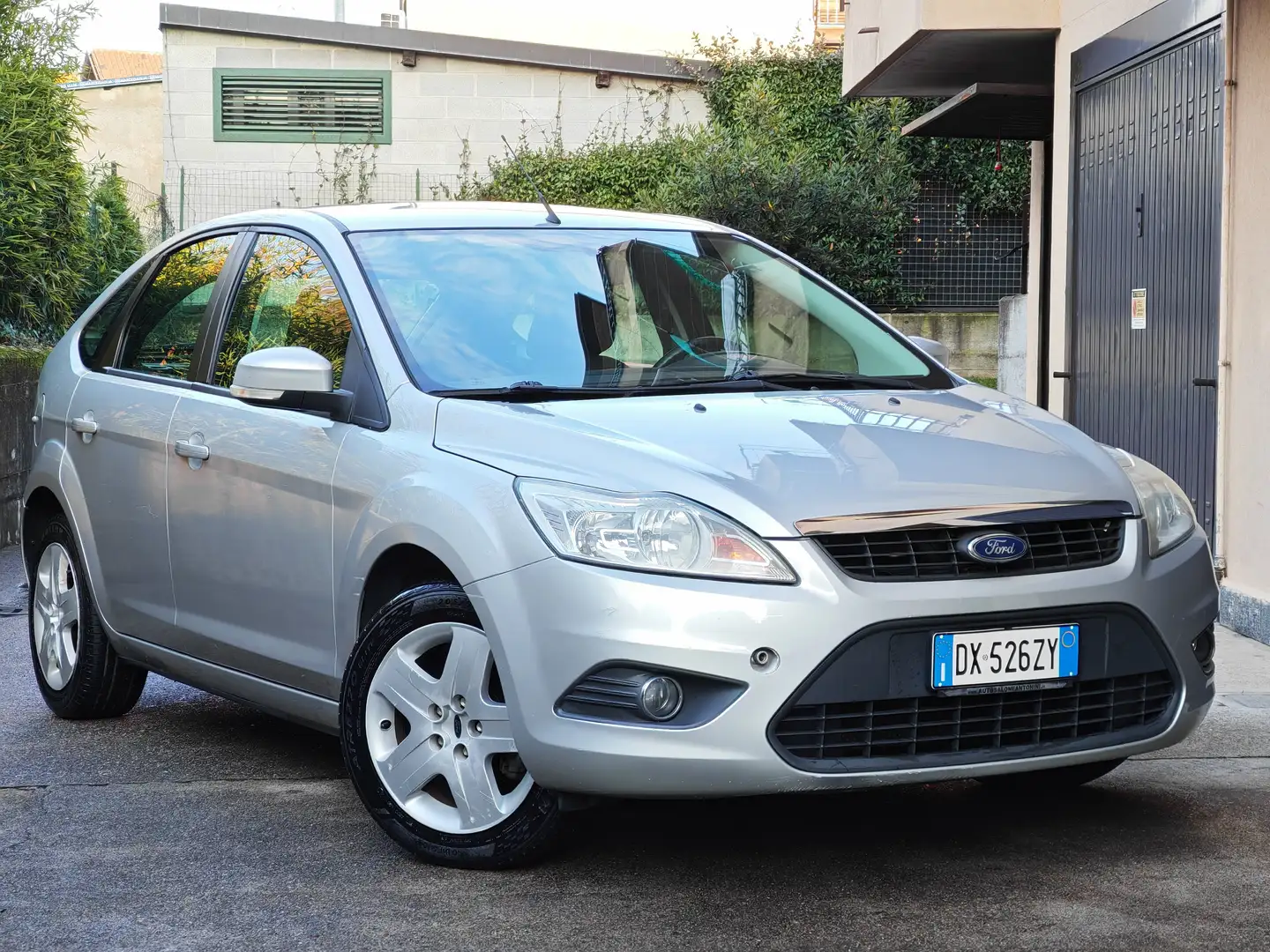 Ford Focus 1.6 BENZINA 115cv / 54.000km Argent - 1