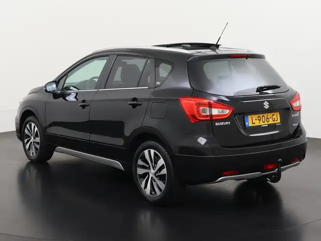 Suzuki S-Cross view 6