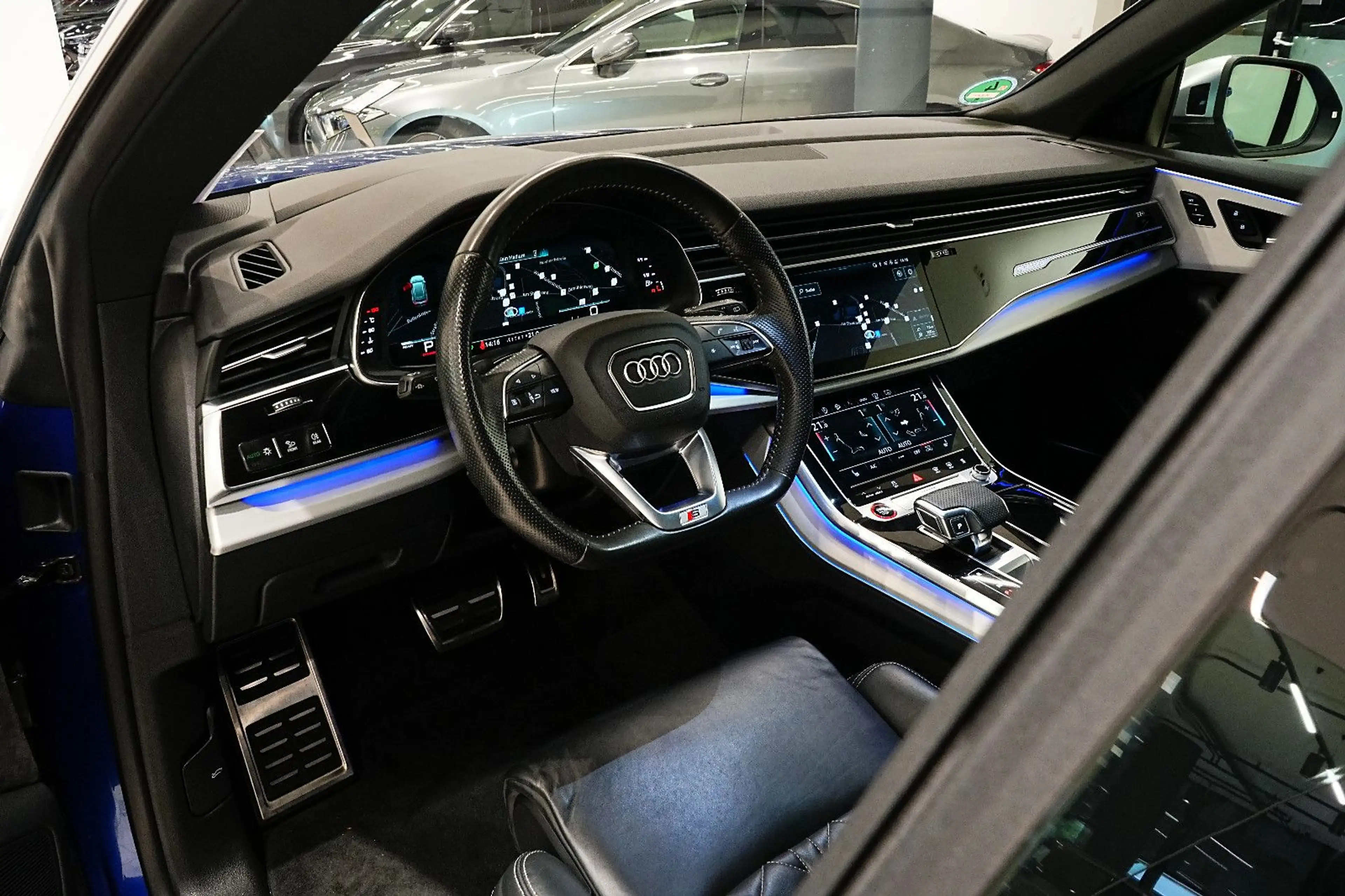 Audi SQ8 4.0|RS-SITZ|HUD|SOFT|LUFTF|3D|MEMO|PANO|B&O| — photo 4