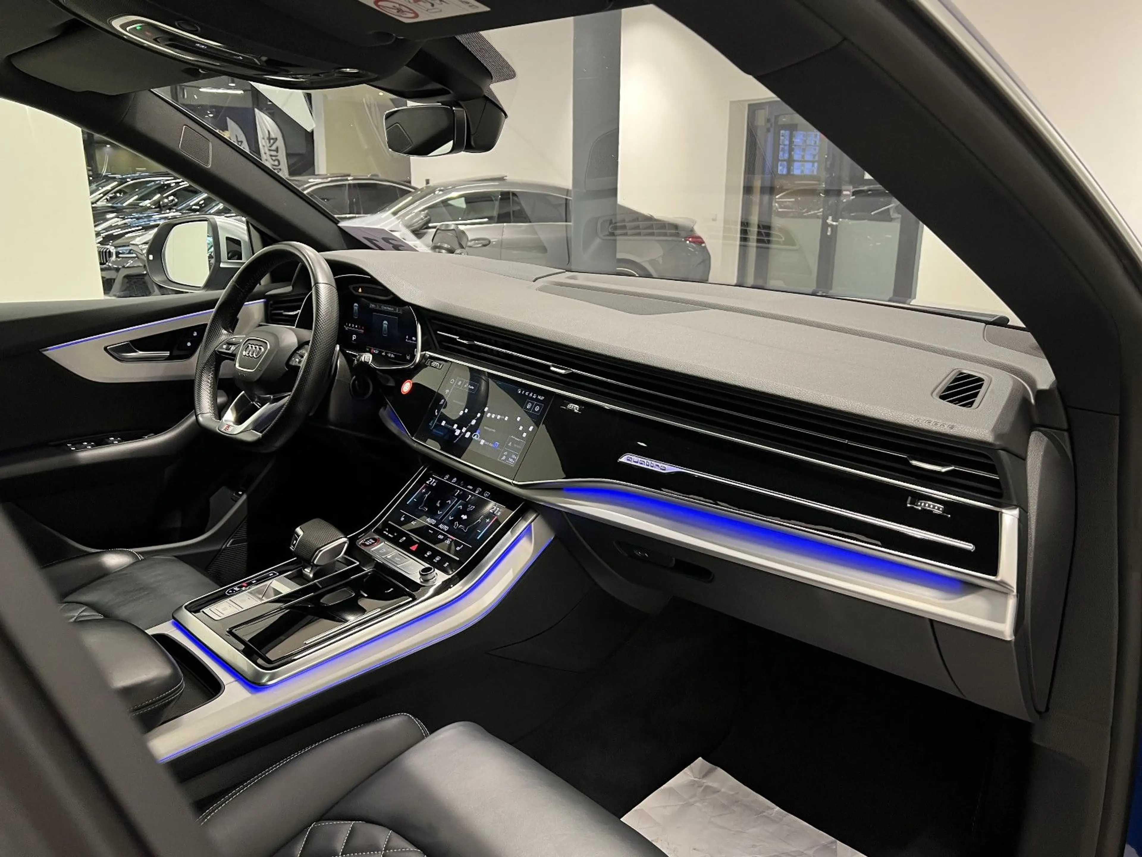 Audi SQ8 4.0|RS-SITZ|HUD|SOFT|LUFTF|3D|MEMO|PANO|B&O| — photo 9