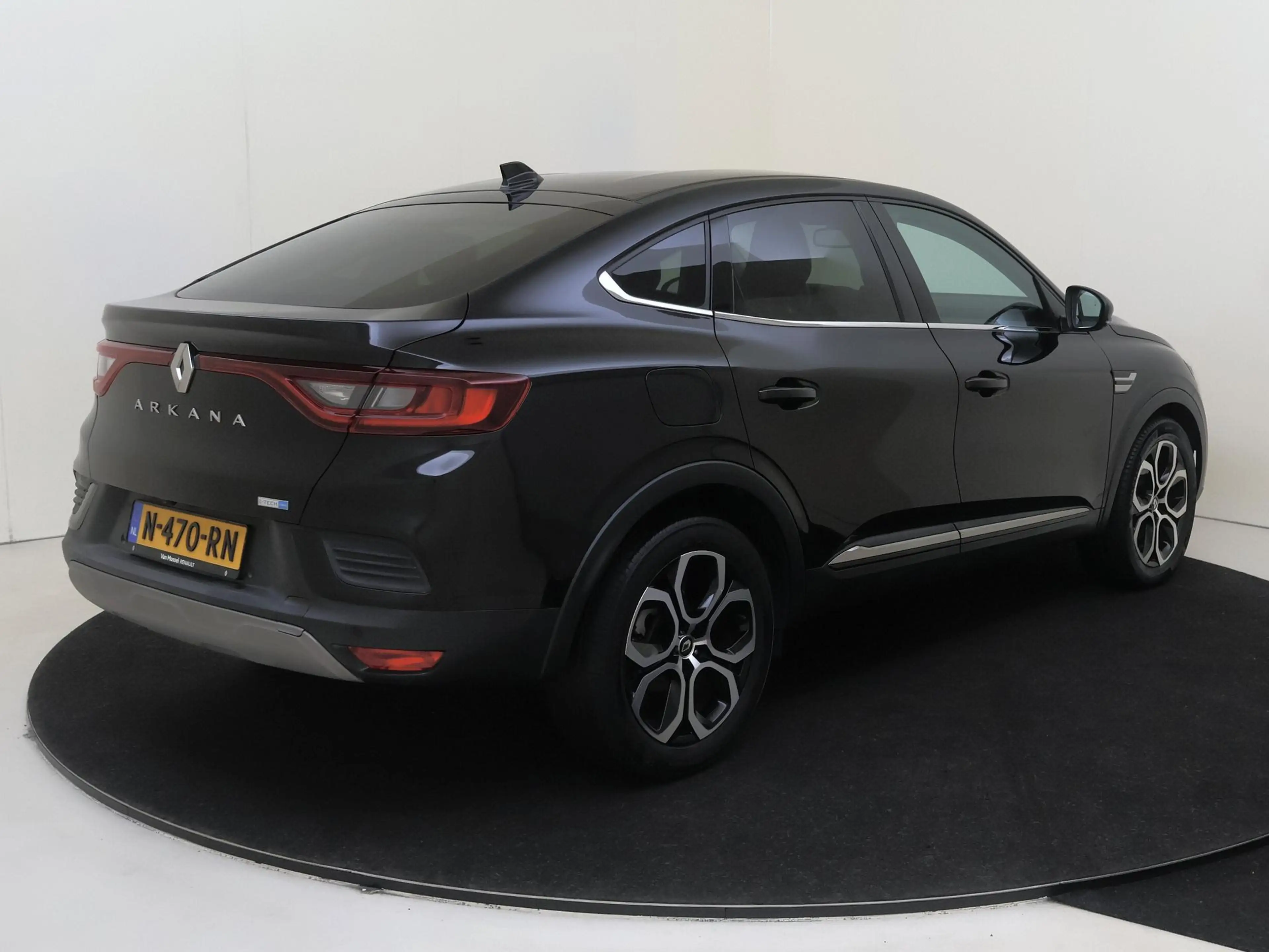 Renault Arkana 1.6 E-Tech Hybrid 145 Intens | Half leder | LM vel — photo 4