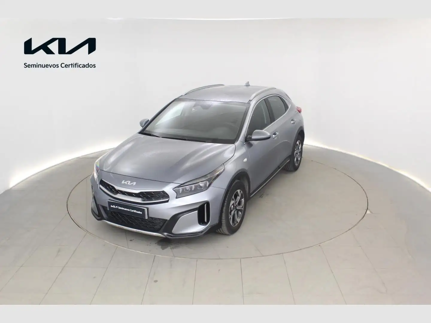 Kia XCeed 1.0 T-GDi Drive Plateado - 1