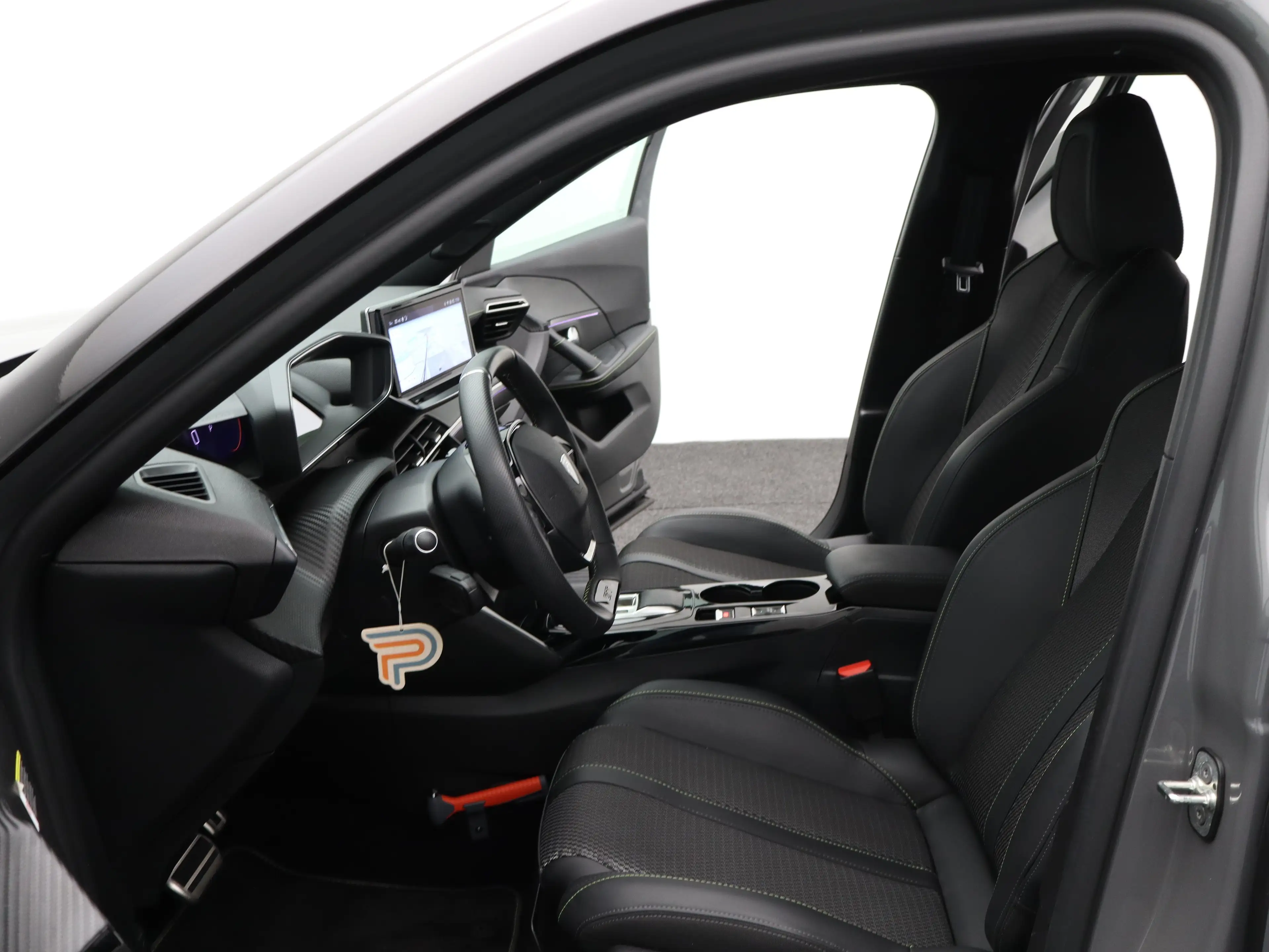 Peugeot e-2008 EV GT 54 kWh SOH 96% | 3 Fase | Carplay | Drive As — photo 22