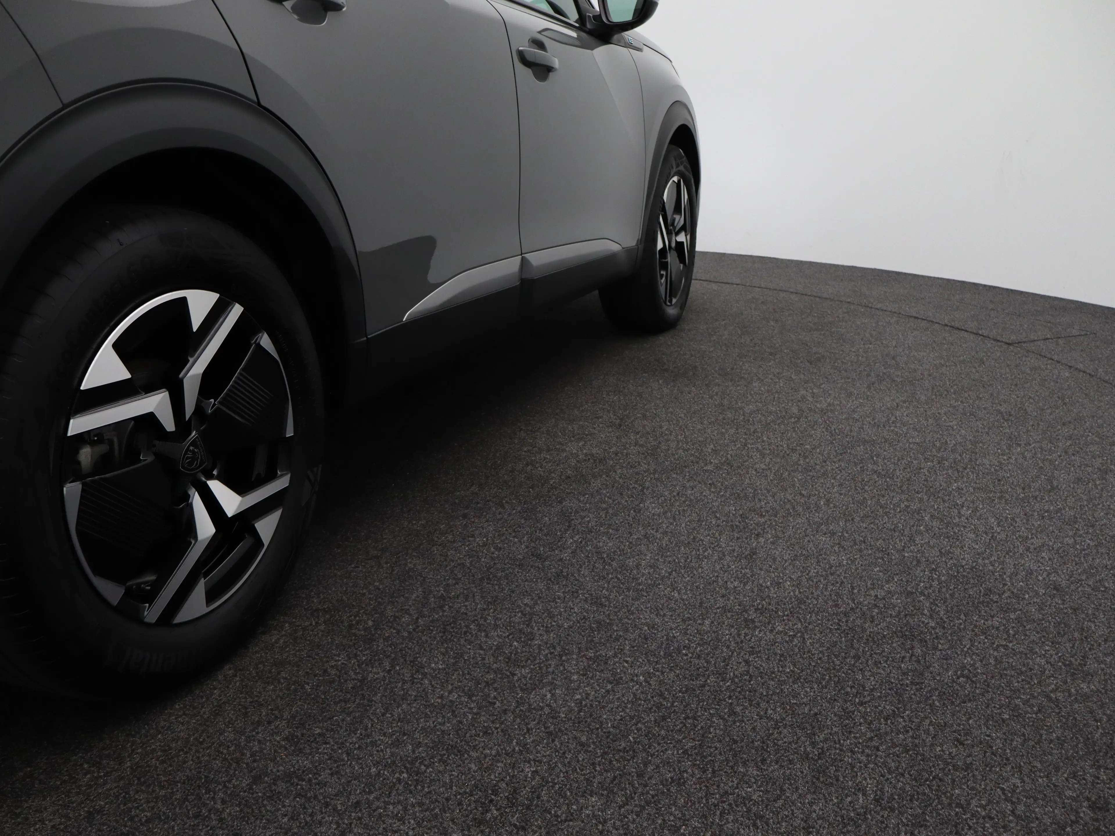Peugeot e-2008 EV GT 54 kWh SOH 96% | 3 Fase | Carplay | Drive As — photo 40