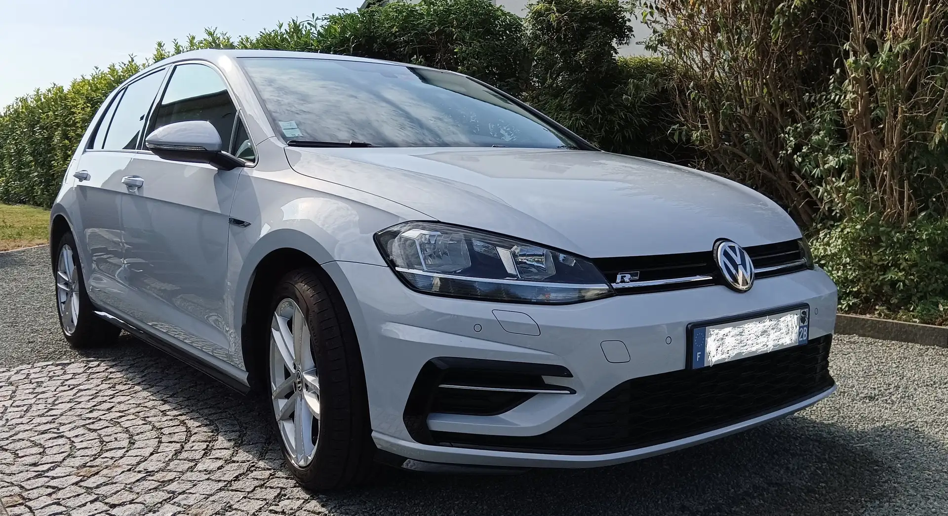 Volkswagen Golf VII 2.0 TDI R-Line 150cv Confortline Business Blanc - 2