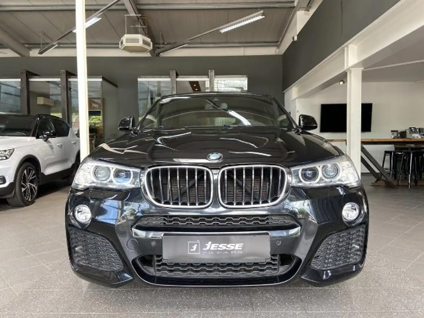 BMW X4 xDrive20d M-Sport Bi-Xenon HUD R.Cam AHK Noir - 2