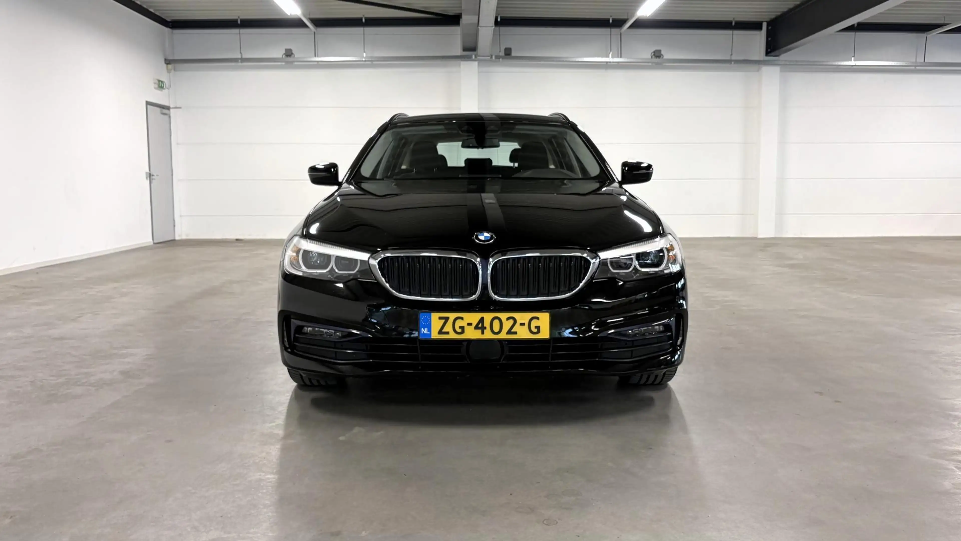 BMW 520 5-serie Touring 520i Executive | Sport Line — photo 30