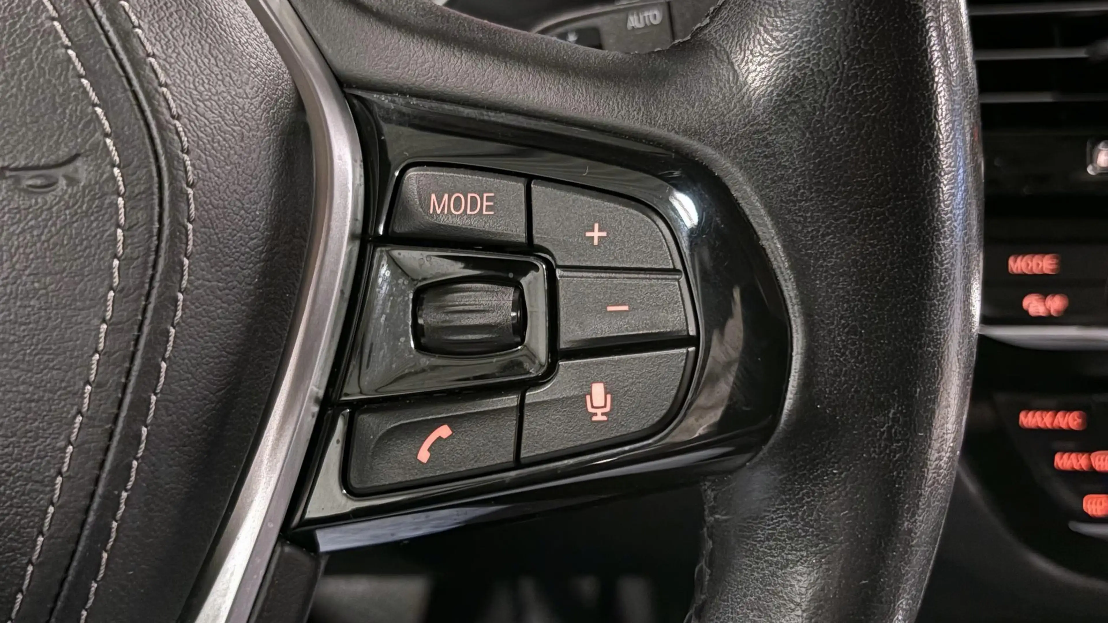 BMW 520 5-serie Touring 520i Executive | Sport Line — photo 13