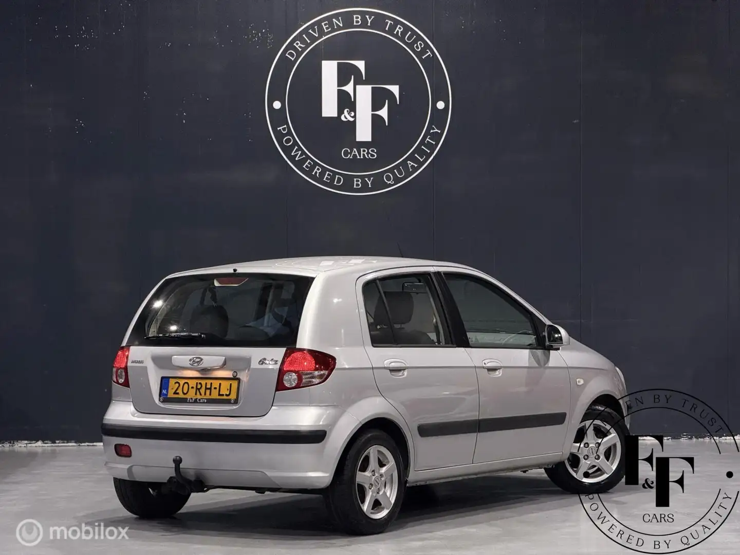 Hyundai Getz 1.6i Dynamic | Vol Automaat|Trekhaak|Airco|NAP Grau - 2