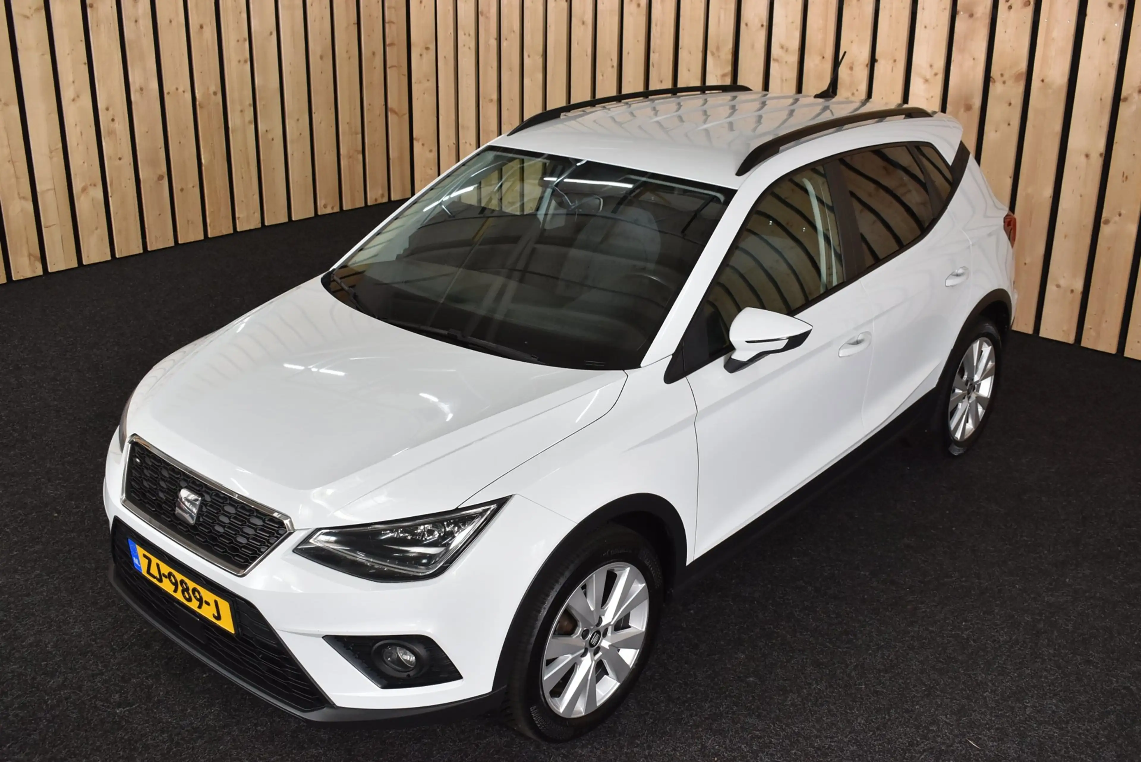 SEAT Arona 1.0 TSI Xcellence Business Intense 86dkm Carplay T — photo 15
