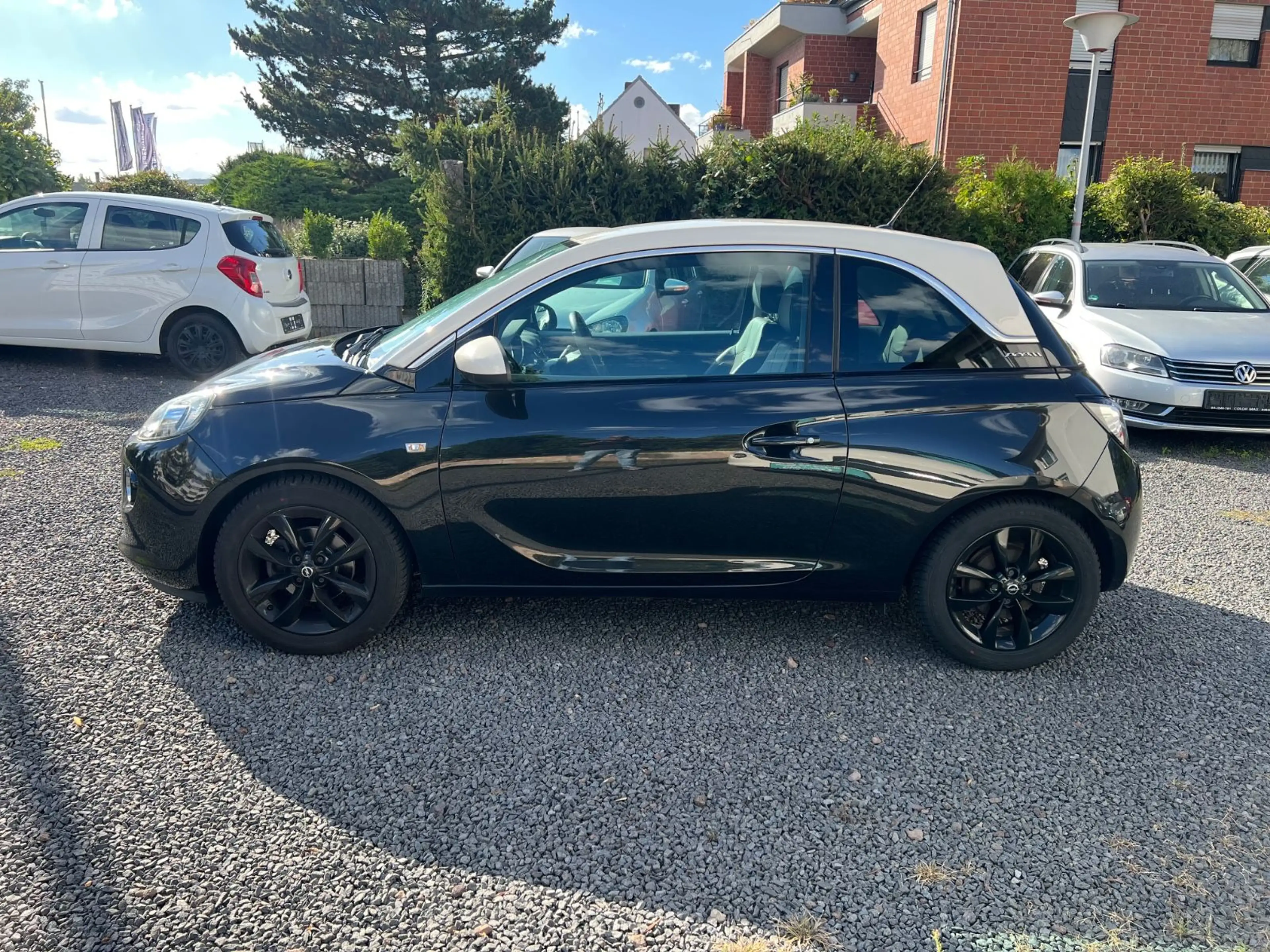 Opel Adam Jam1.4 TÜV NEU — photo 11