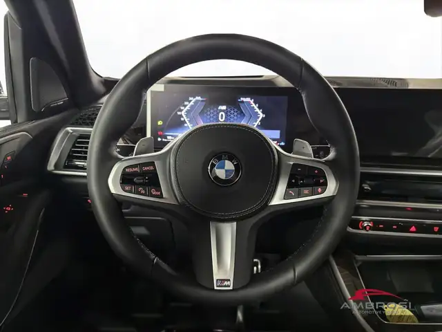 BMW X5 view 14