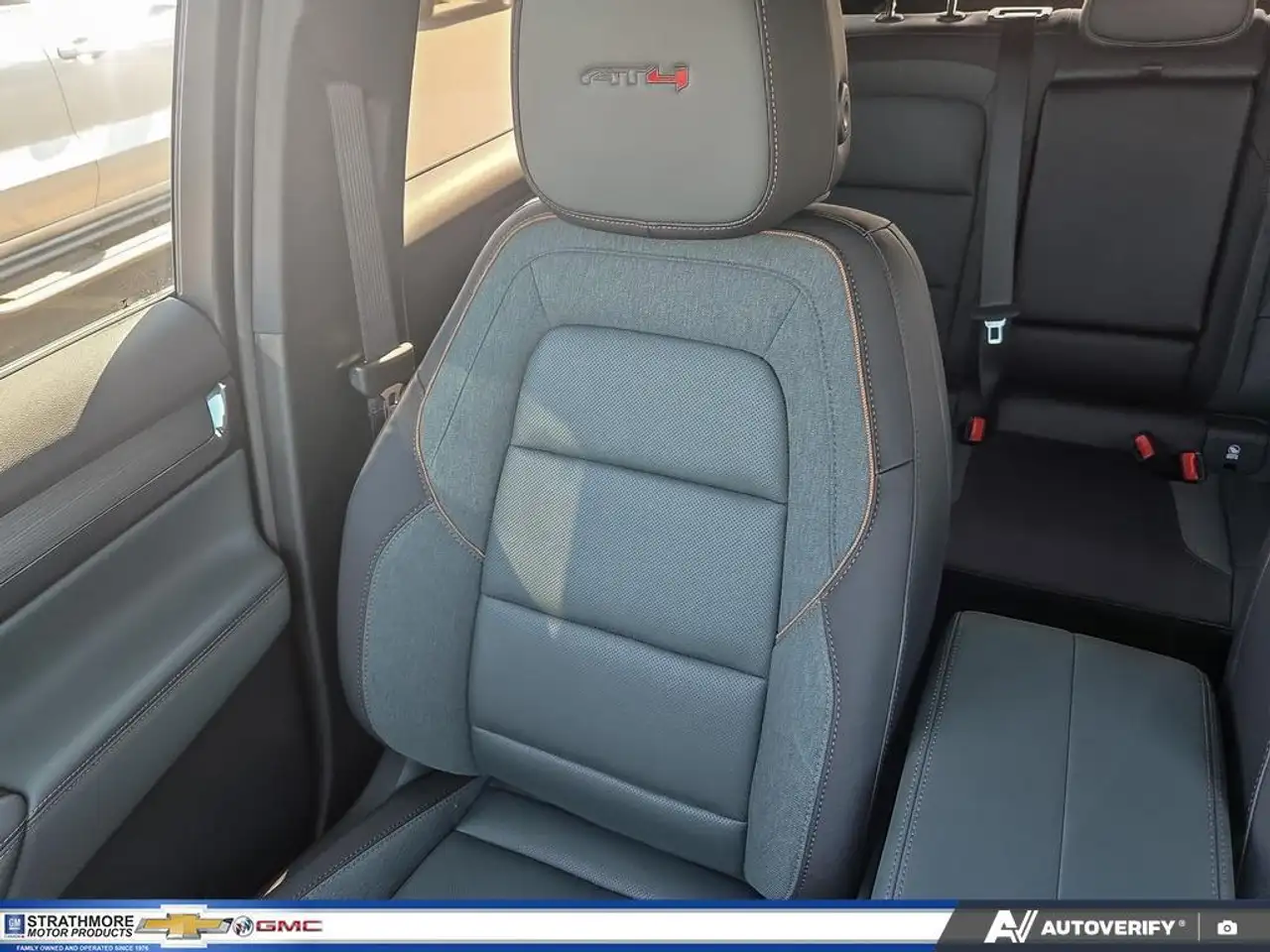 GMC Terrain photo GMC Terrain