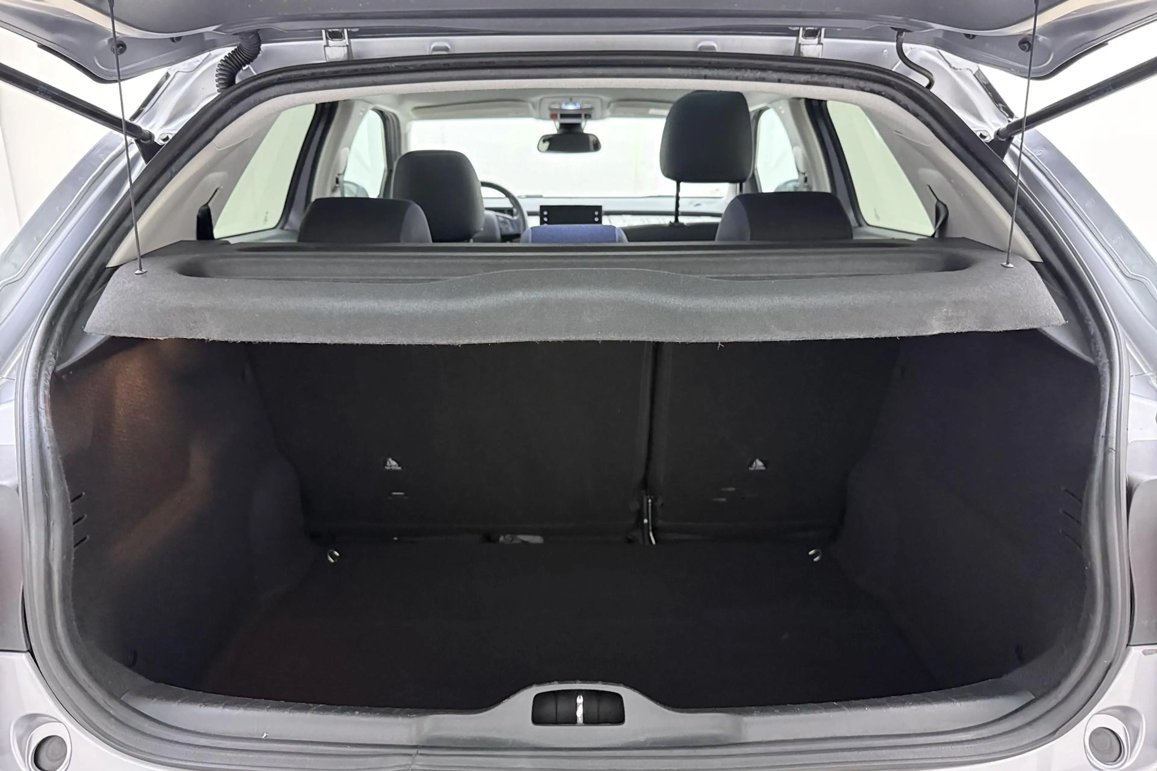 Citroen C4 Cactus 1.2T Shine 110pk | Panorama dak | 17'' LM Velgen | — photo 10