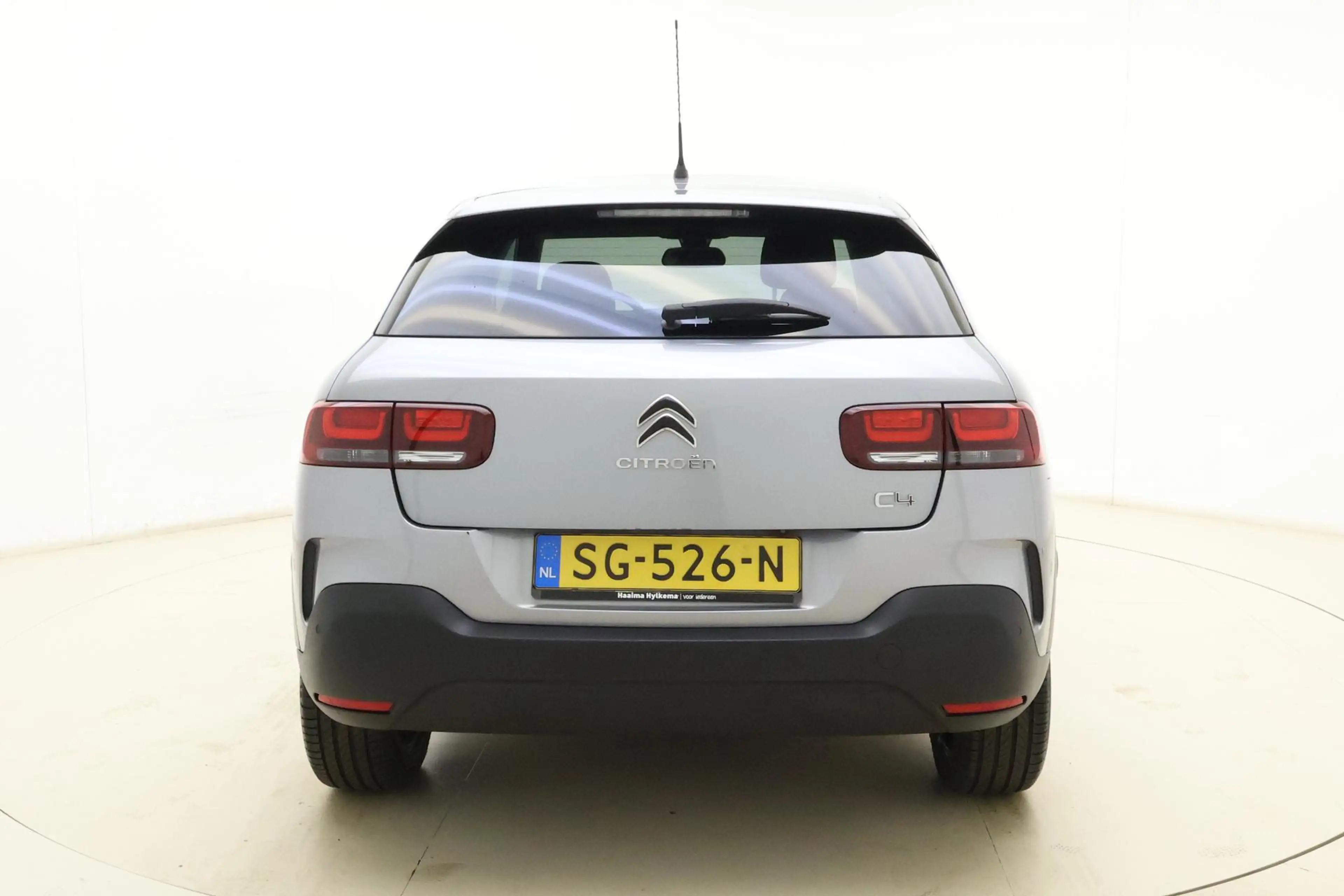 Citroen C4 Cactus 1.2T Shine 110pk | Panorama dak | 17'' LM Velgen | — photo 11