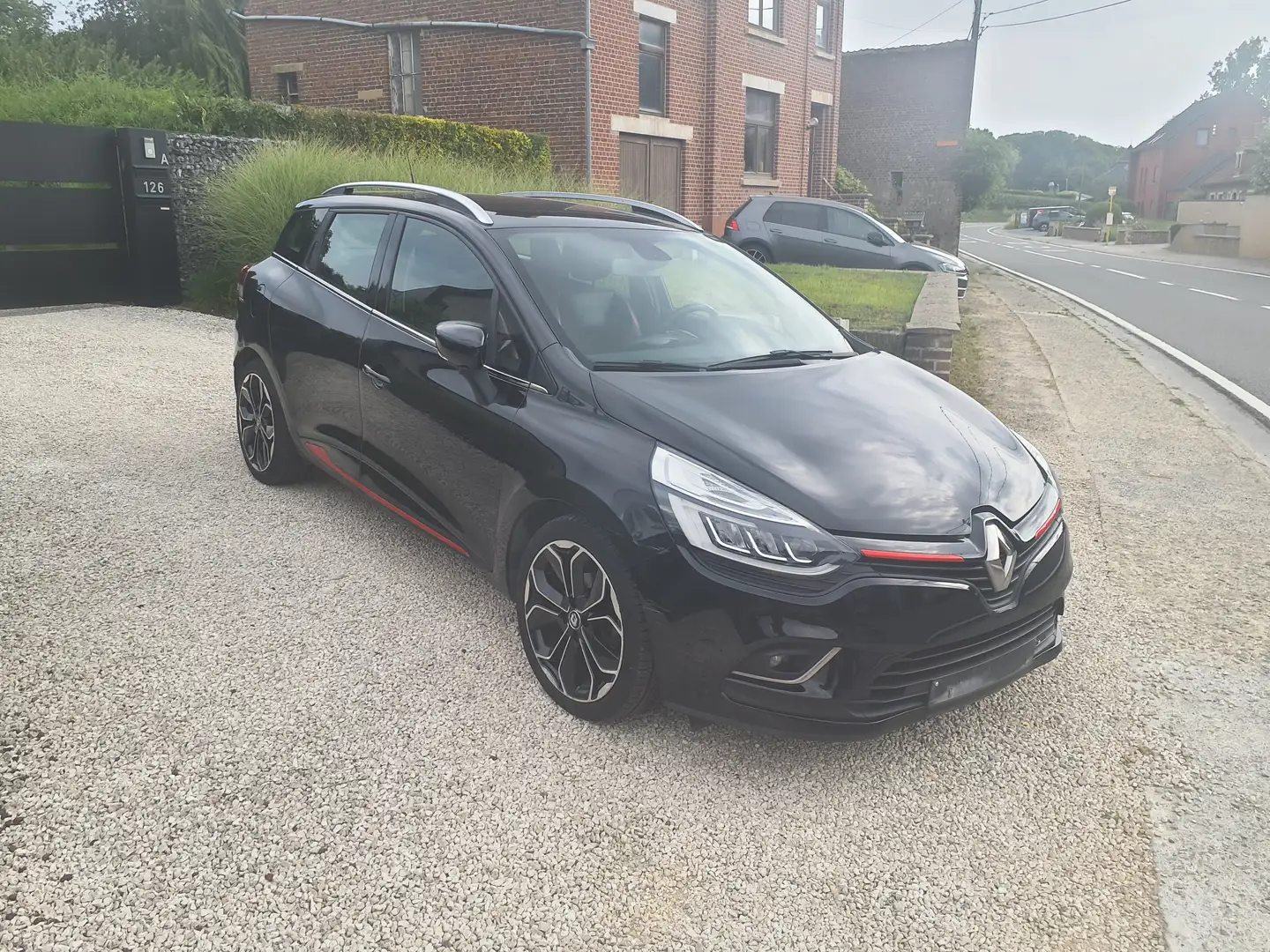 Renault Clio Clio 1.2 TCe Energy Intens Noir - 1
