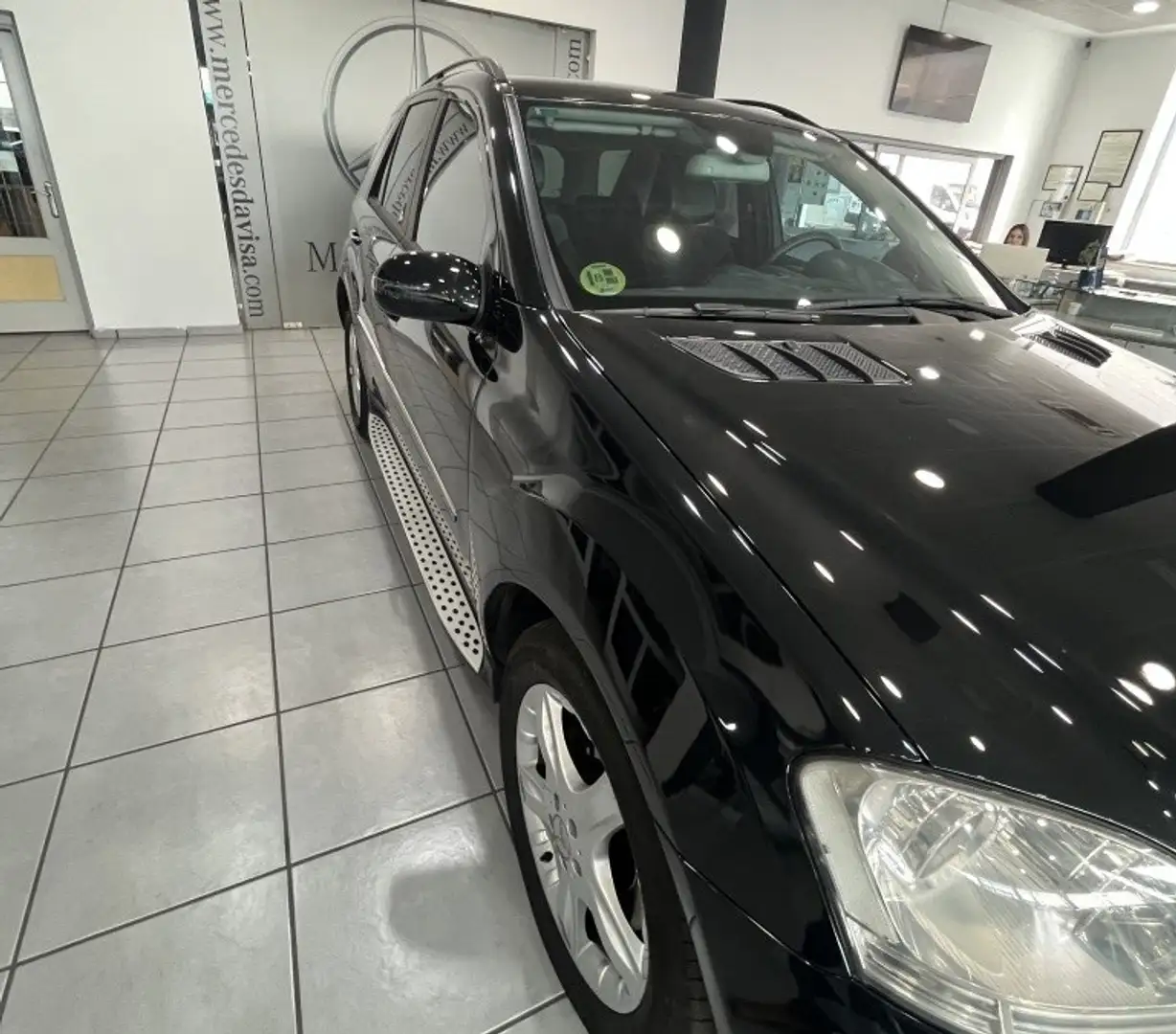 Mercedes-Benz ML 420 420CDI Aut. Zwart - 2
