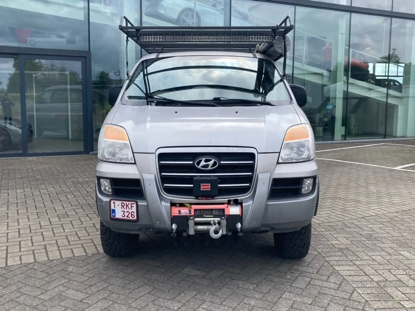 Hyundai Starex H200 4x4 High + Low Lichte Vracht ! Zlatá - 2