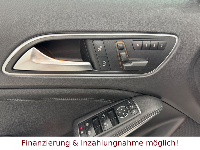Mercedes-Benz GLA 220 d 4Matic *1.HAND,PANORAMA,LEDER,BI-XENON* — photo 15