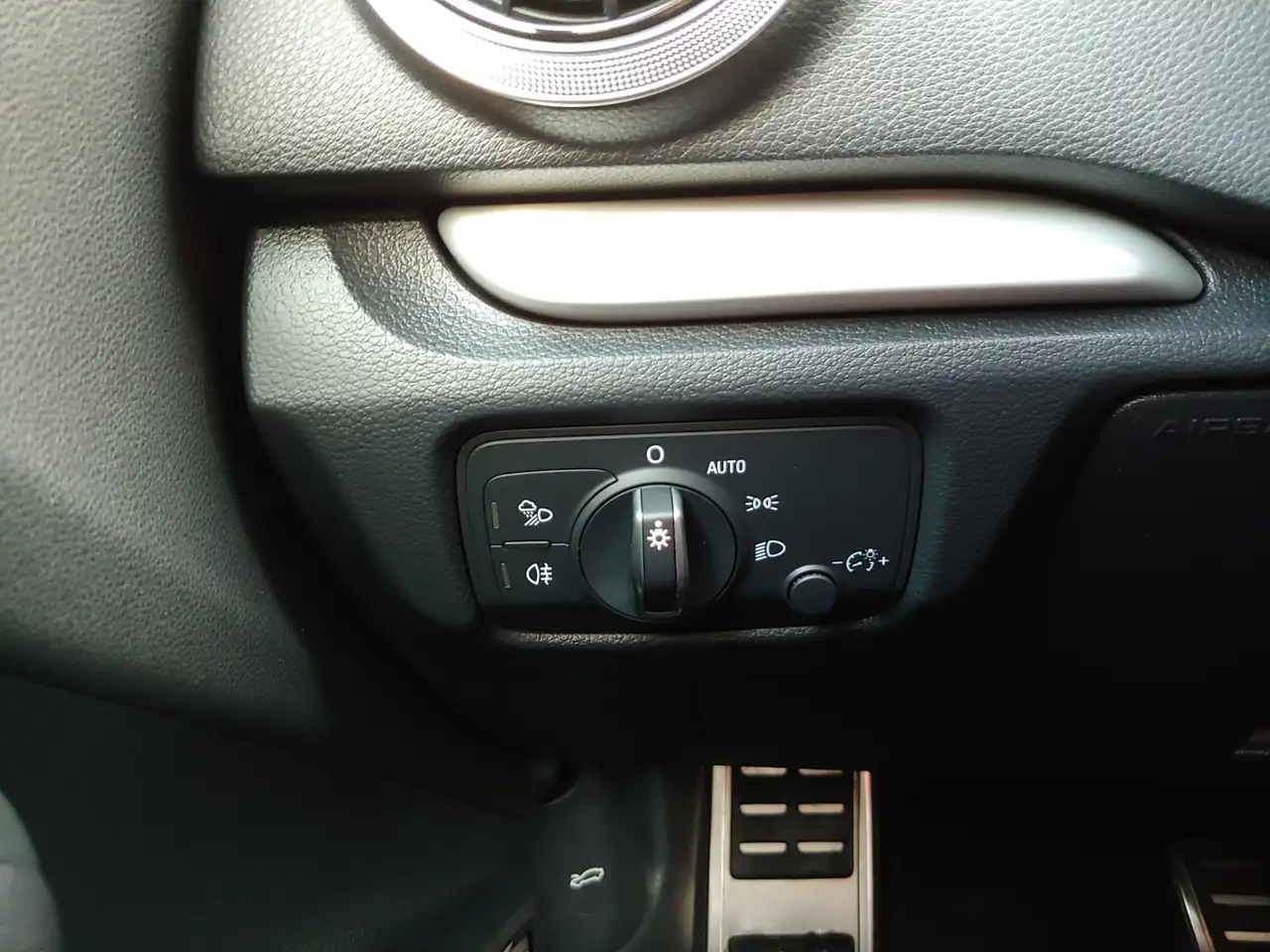 Audi S3 снимка Audi S3