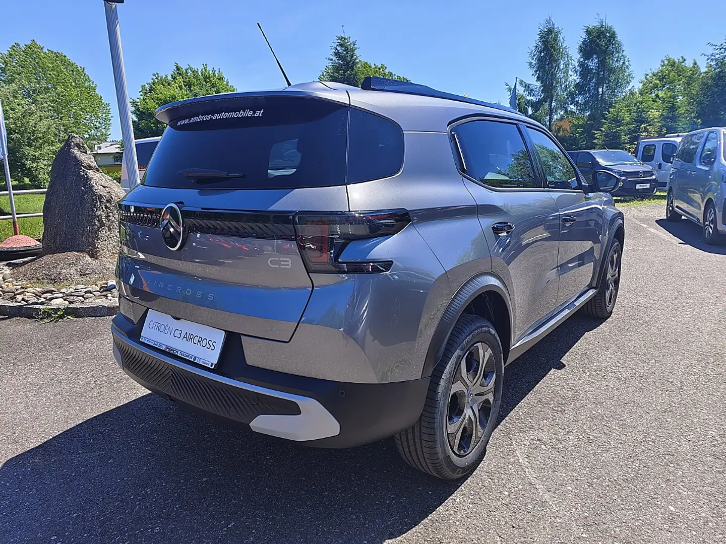 Citroen C3 Aircross Turbo 100 S&S 6-Gang-Manuell Plus Vorführwagen Grau - 2